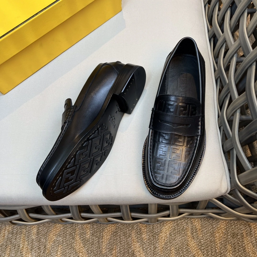 Vibrant Men F*endi Top Loafer CP 20230613- 6940