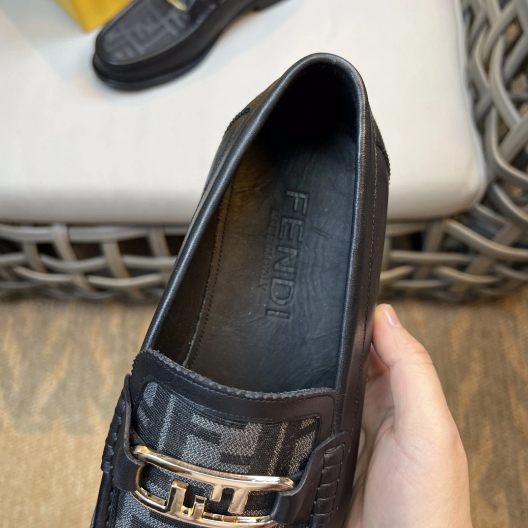 Contemporary Men F*endi Top Loafer CP 20230613- 6938