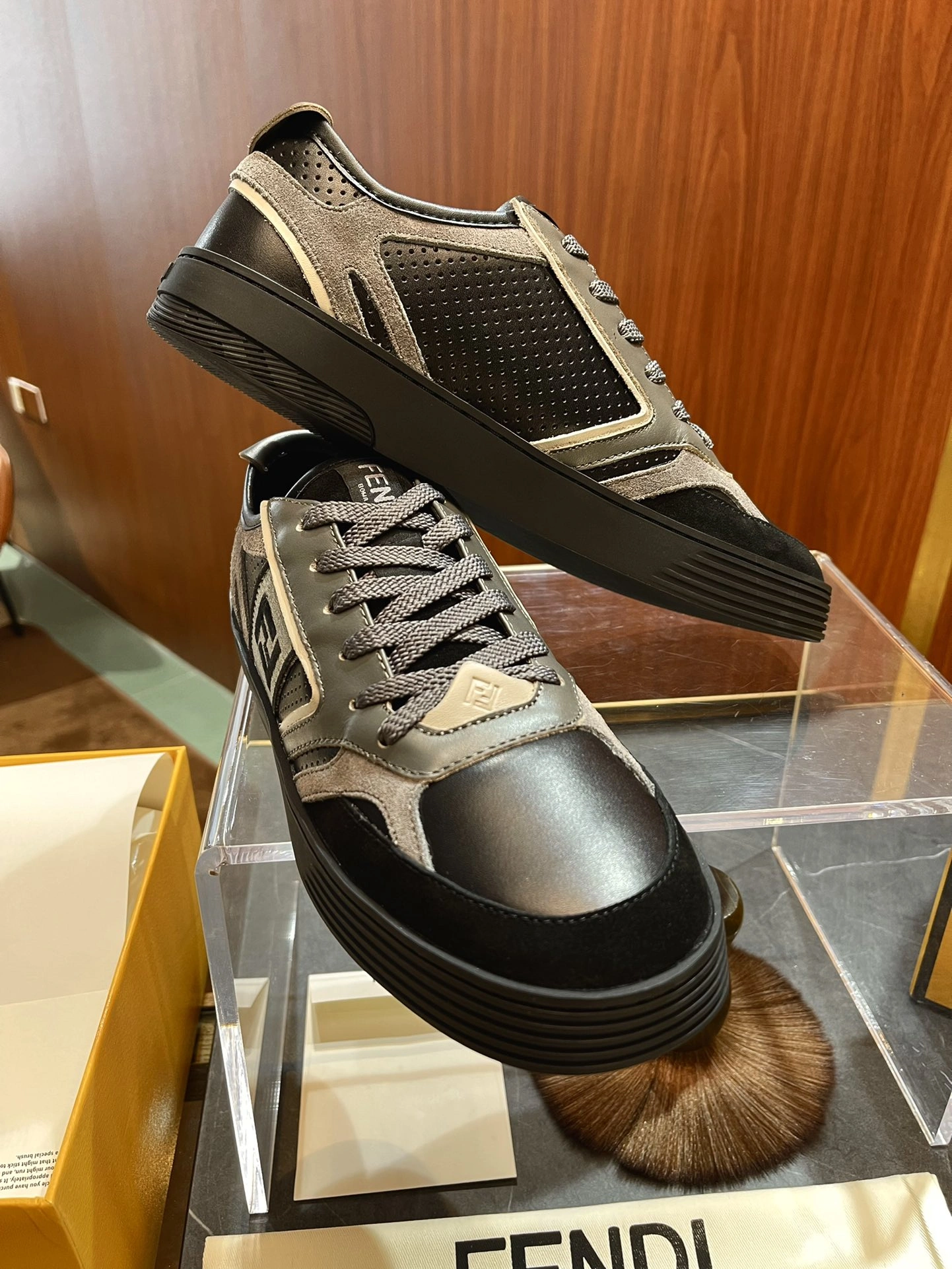 EyeCatching Men F*endi Top sneaker Low RR20231025- 6933