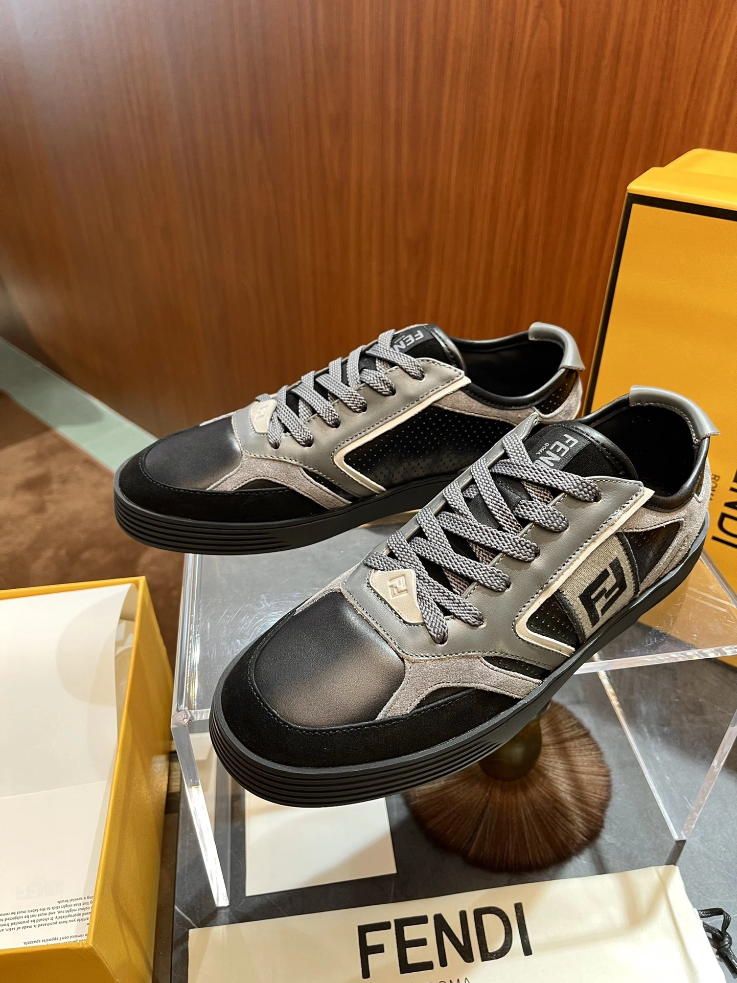 EyeCatching Men F*endi Top sneaker Low RR20231025- 6933