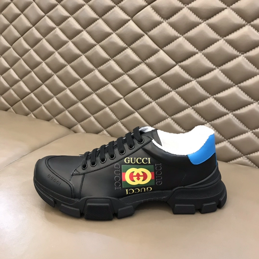 Stylish Men G*ucci Top Sneaker 3526