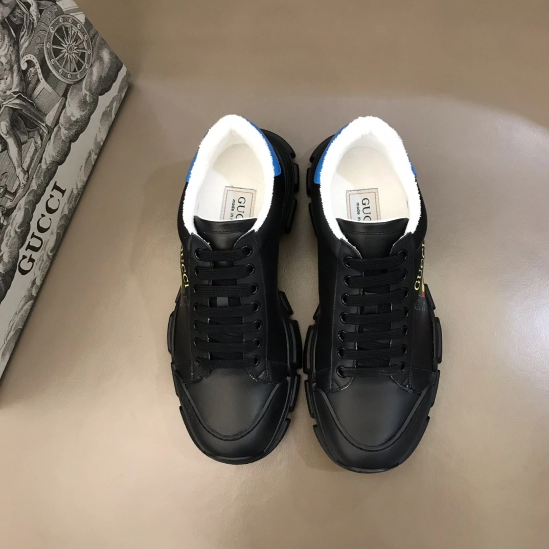 Stylish Men G*ucci Top Sneaker 3526