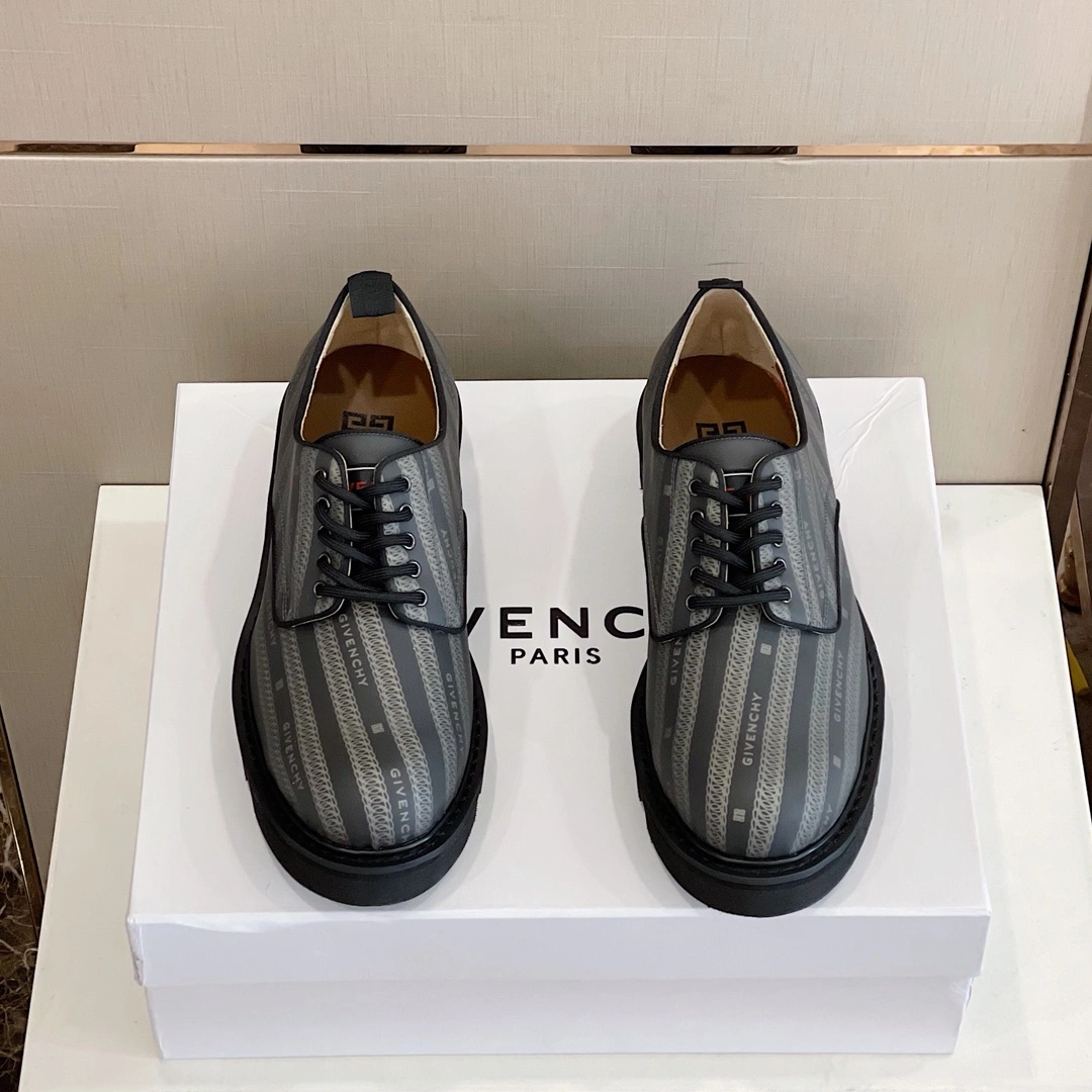 Lightweight Men G*venchy Sneaker 7469