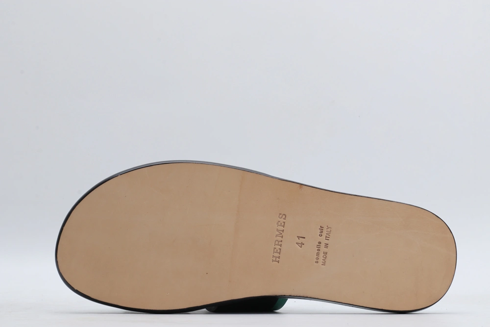 WellDesigned Men H*ermes Top Sandals 6882