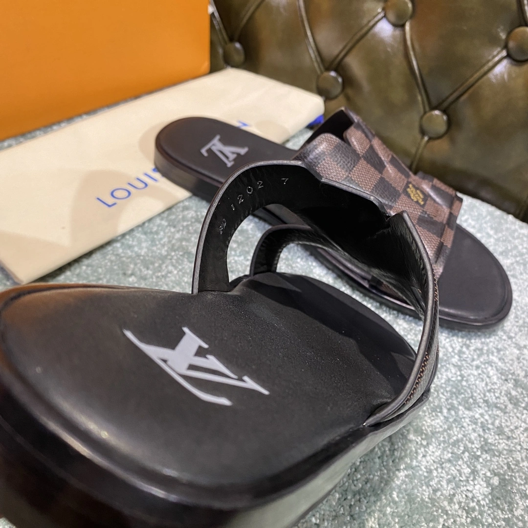 Vibrant Men L*ouis V*uitton Slippers CP 20230612- 3950