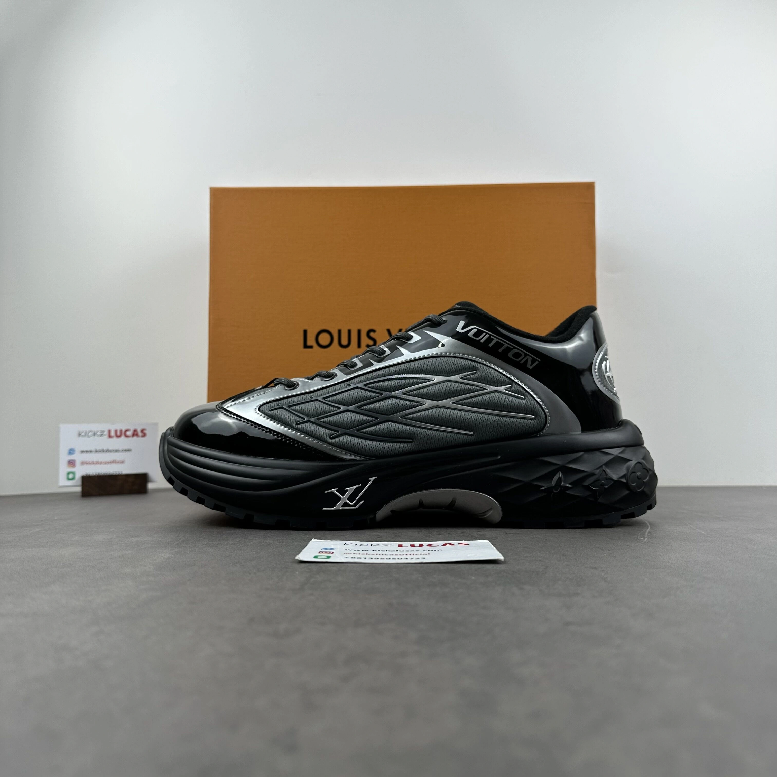 Original Men L*ouis V*uitton Top Sneaker Discovery RR20231025- 3883