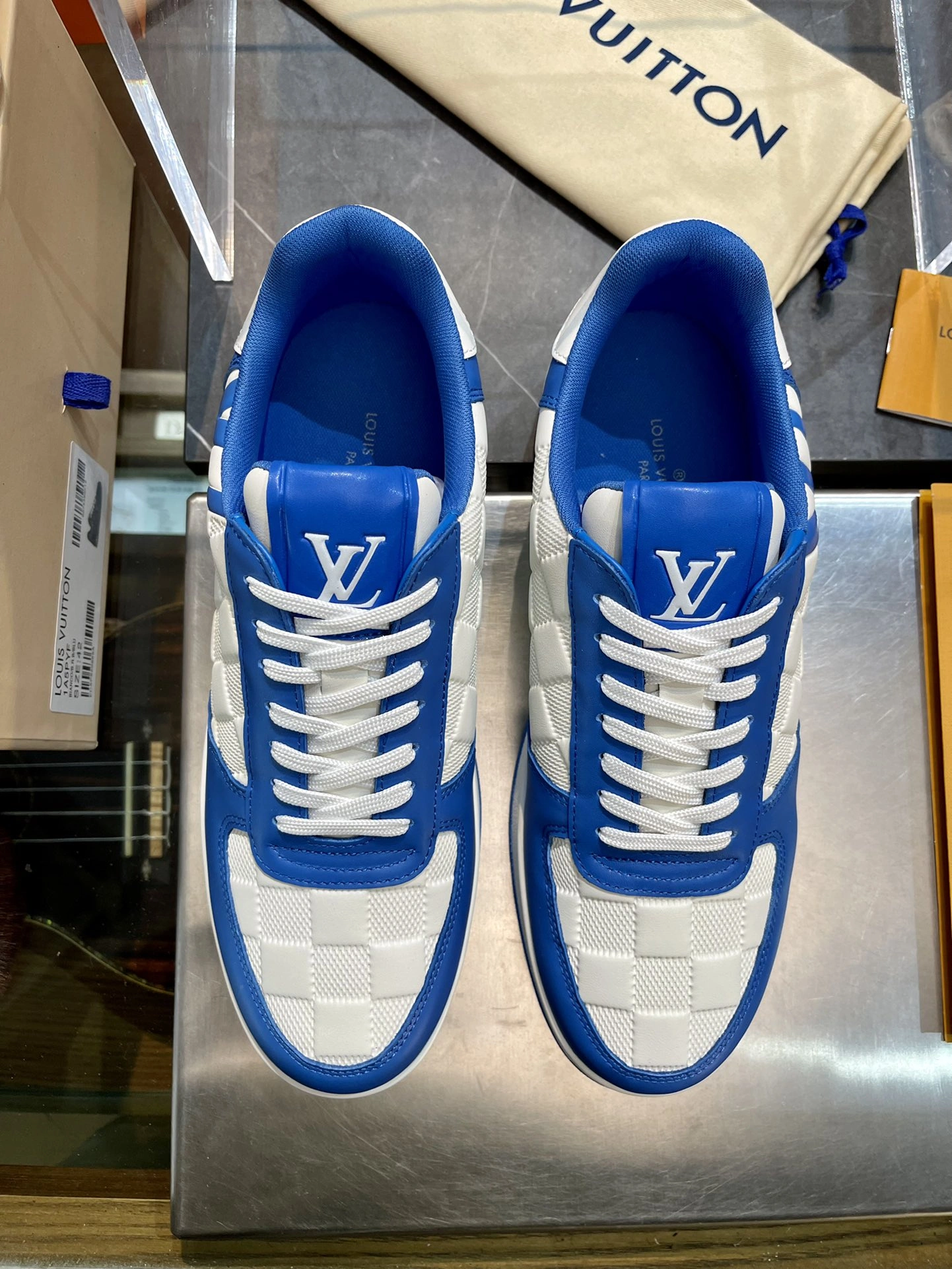 RelaxedFit Men L*ouis V*uitton Top Sneaker High RR20231221- 3870