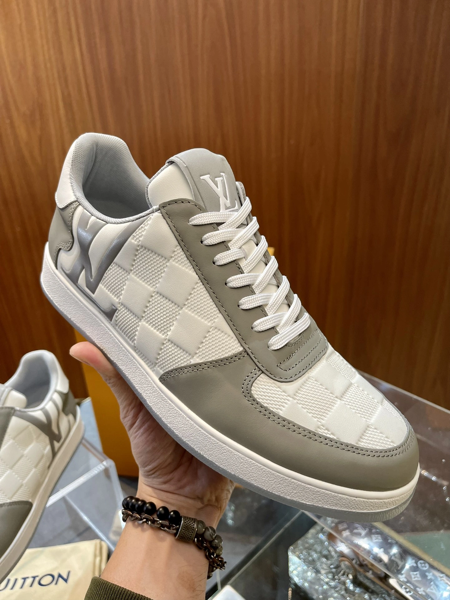 Men L*ouis V*uitton Top Sneaker High RR20231221- GoAnywhere 3869