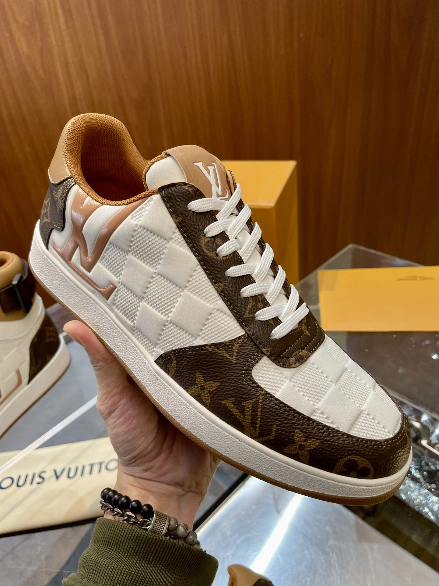 Men L*ouis V*uitton Top Sneaker High RR20231221- TechFriendly 3867
