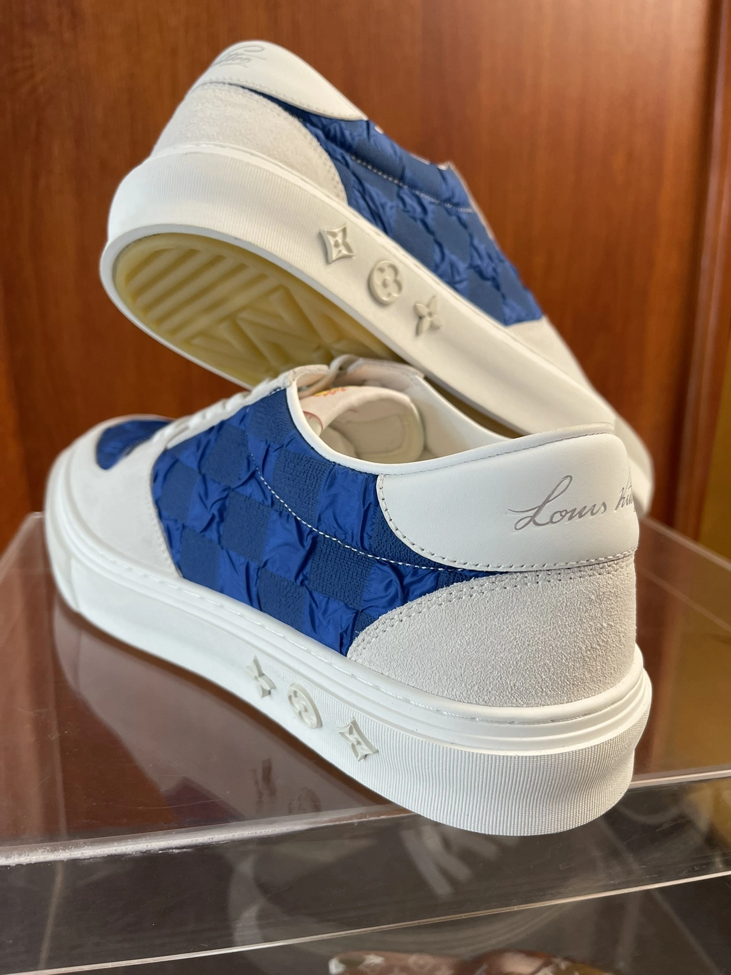EasyCare Men L*ouis V*uitton Top Sneaker Ollie RR230330- 4061