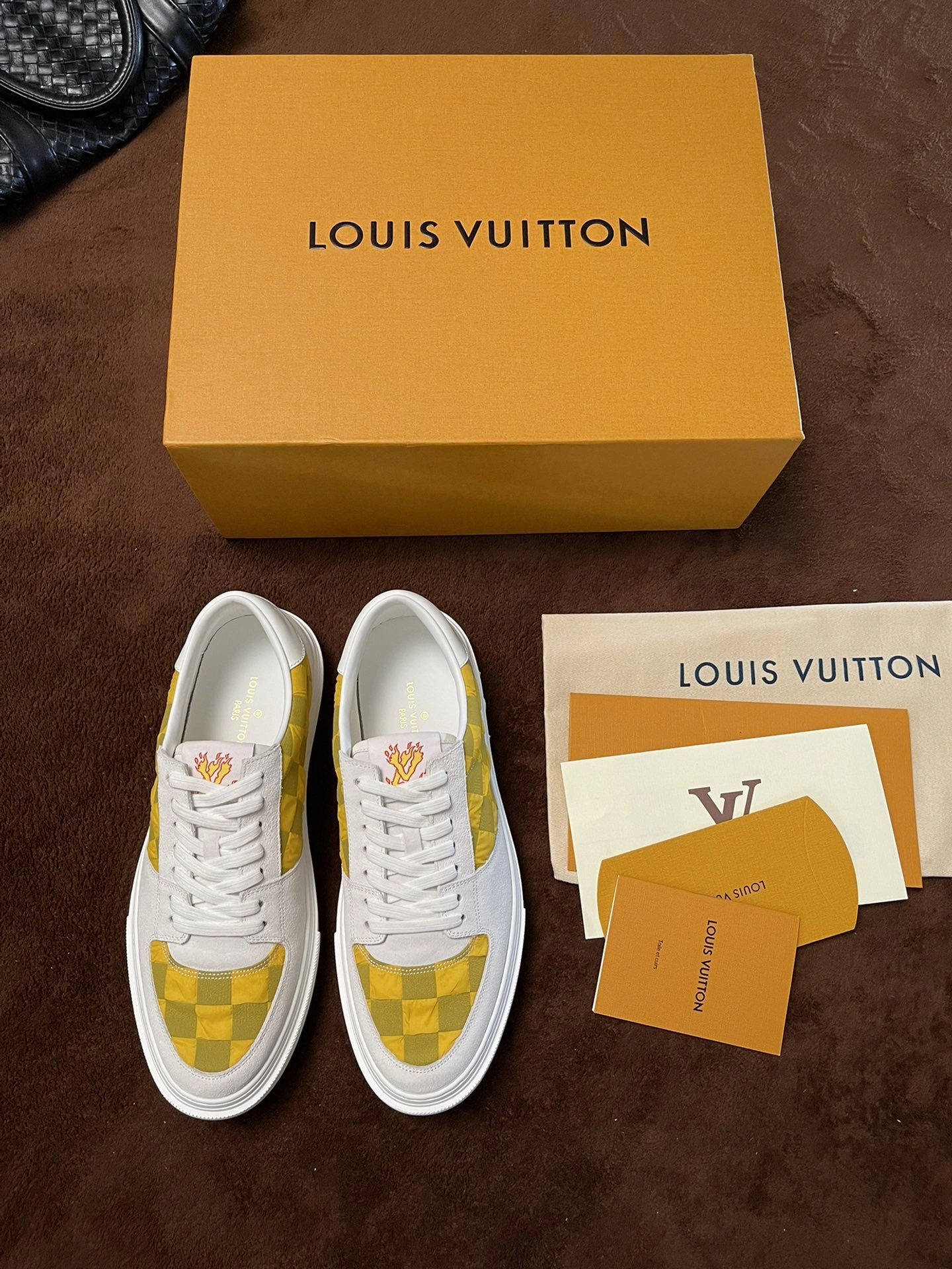 Fashionable Men L*ouis V*uitton Top Sneaker Ollie RR230330- 4058