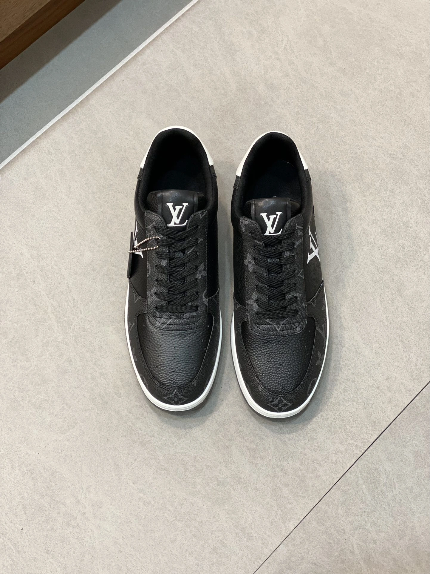 Men L*ouis V*uitton Top Sneaker Trainer CP 20230606- Stylish 3977