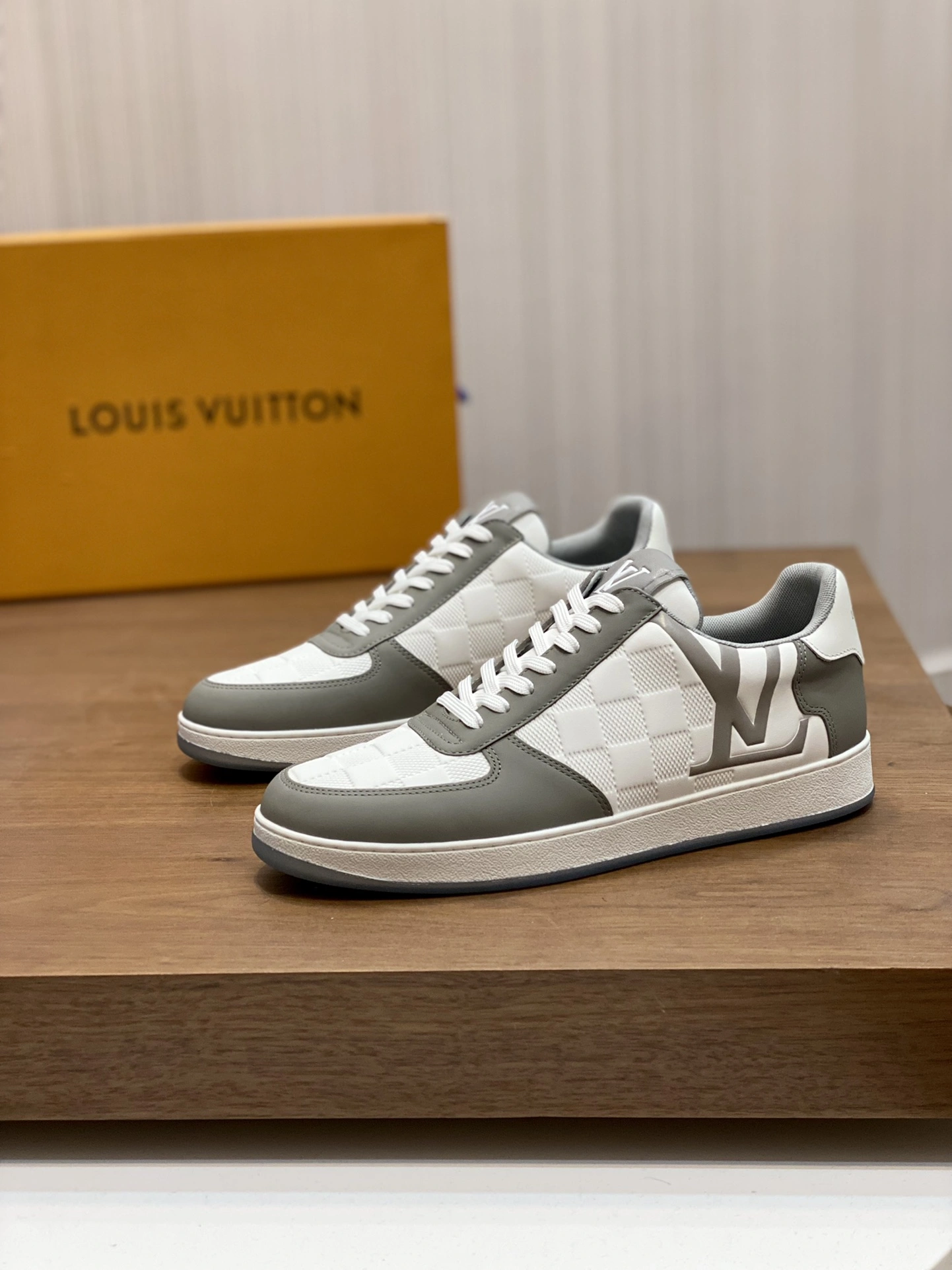Men L*ouis V*uitton Top Sneaker Trainer CP 20230609- Lightweight 3964