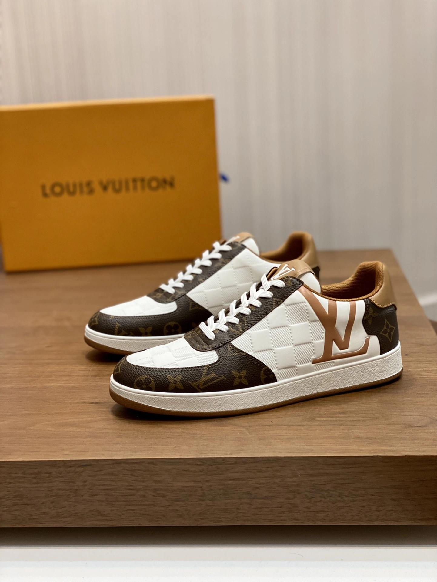 Men L*ouis V*uitton Top Sneaker Trainer CP 20230609- TravelReady 3963