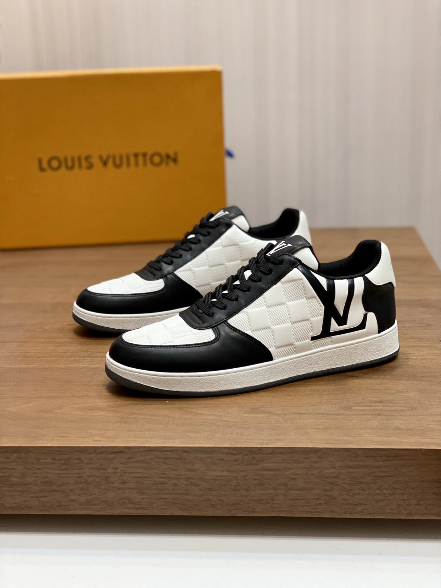 Men L*ouis V*uitton Top Sneaker Trainer CP 20230609- Resilient 3968