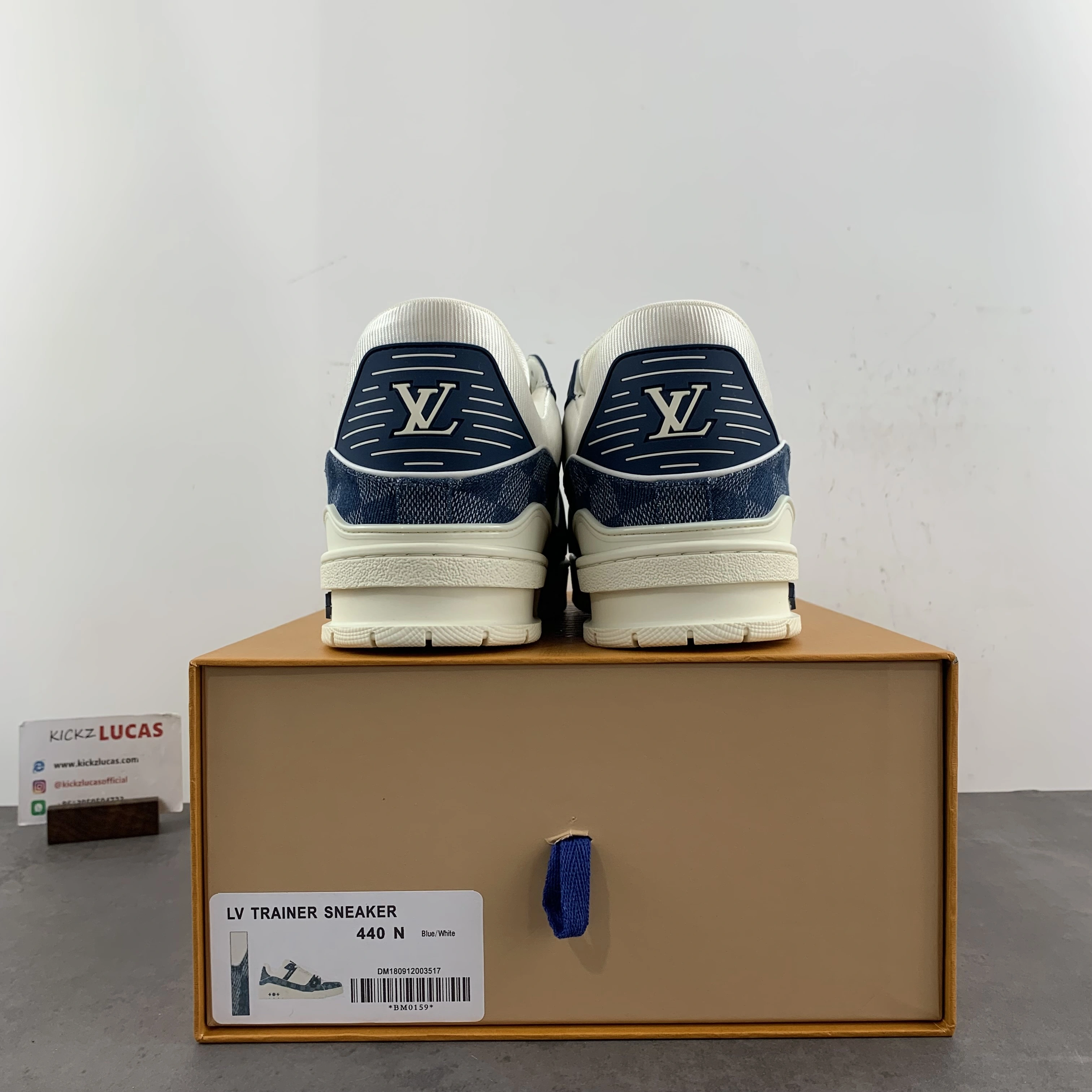 Lightweight Men L*ouis V*uitton Top Sneaker Trainer CP20240516- 3855