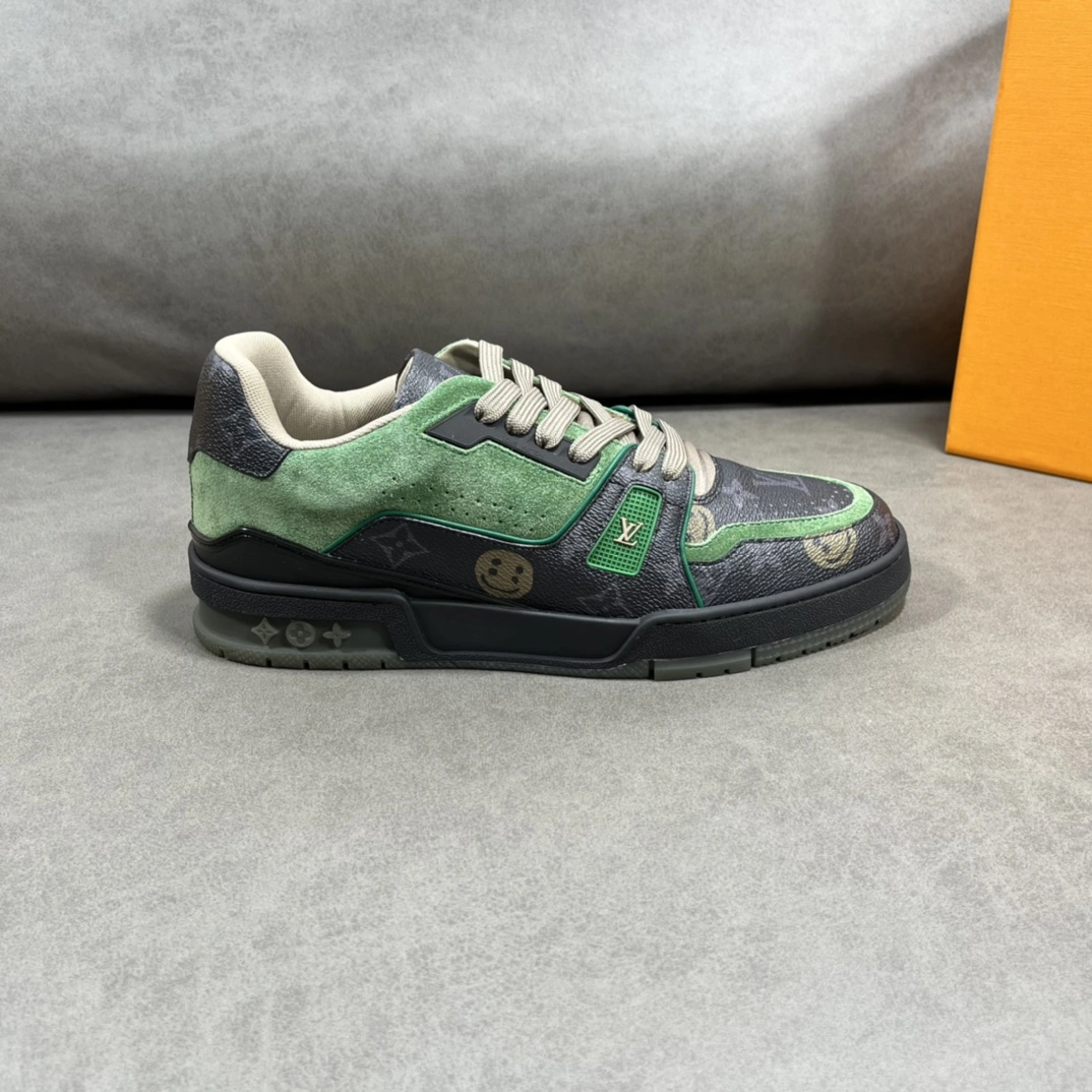 Snug Men L*ouis V*uitton Top Sneaker Trainer CP230314- 4101