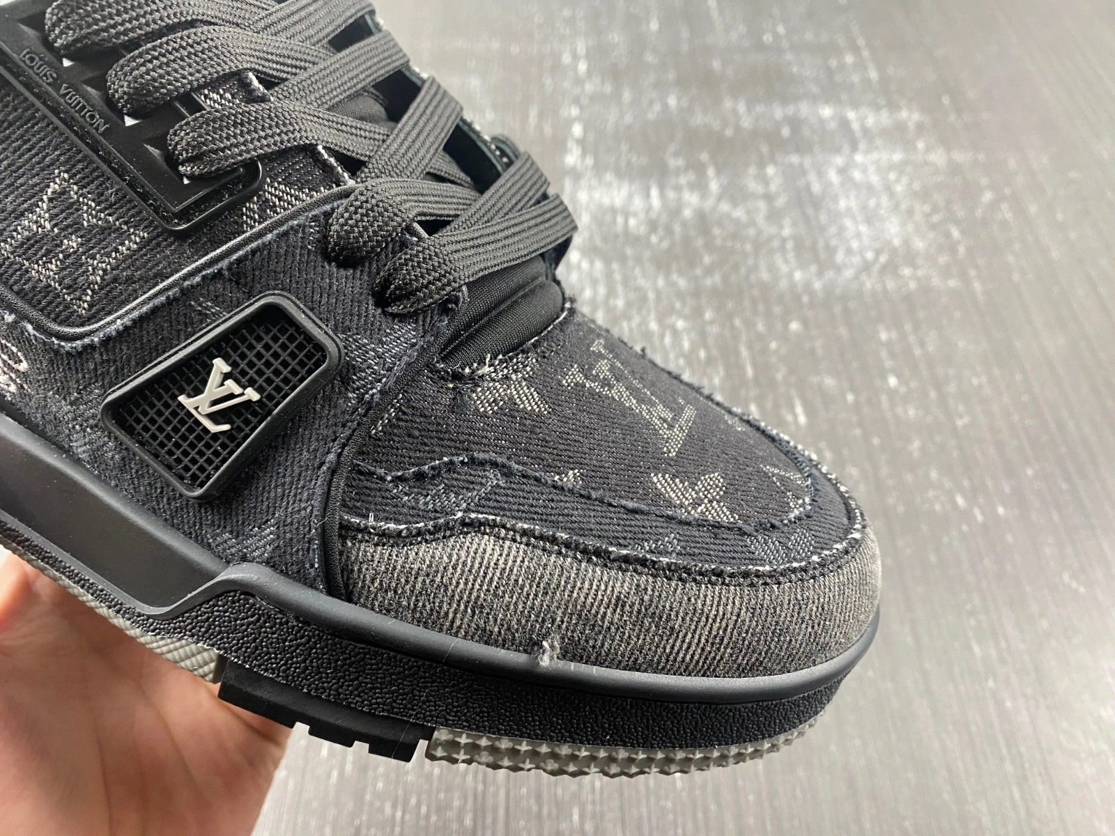 TechFriendly Men L*ouis V*uitton Top Sneaker Trainer MK20240320- 3865