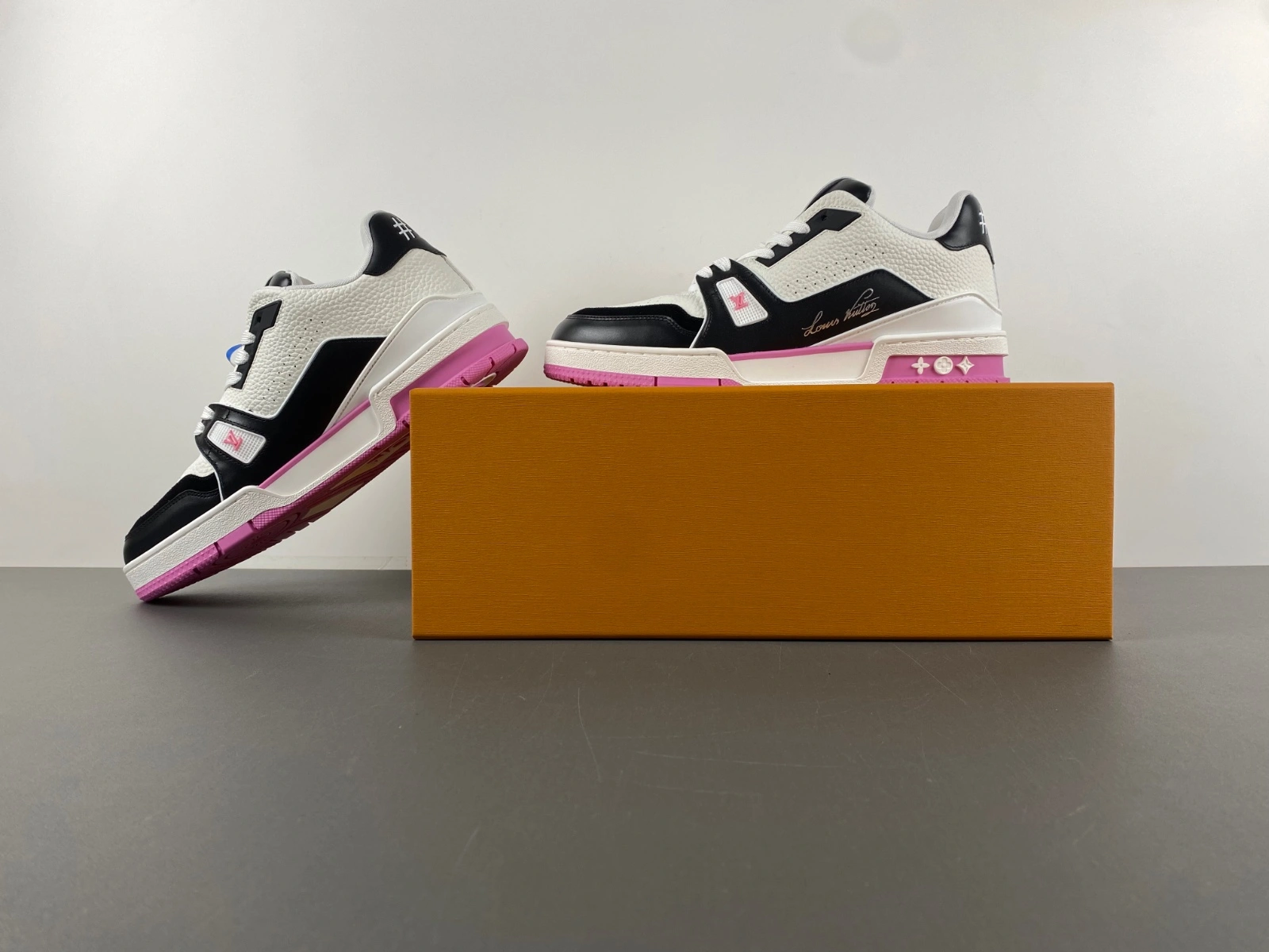 MultiPurpose Men L*ouis V*uitton Top Sneaker Trainer MK20250110- 3758