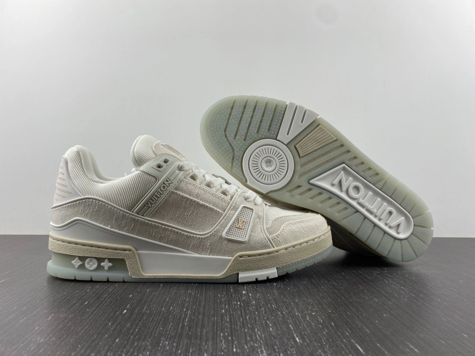 Seasonal Men L*ouis V*uitton Top Sneaker Trainer MK221112- 4122