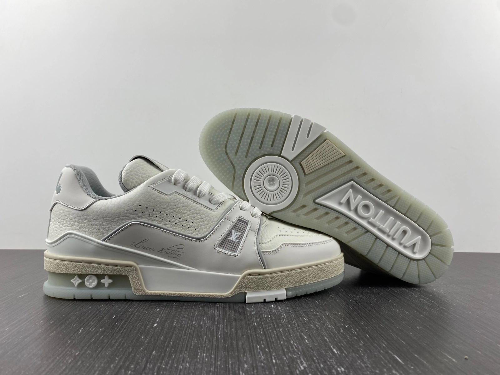 FlexibleFit Men L*ouis V*uitton Top Sneaker Trainer MK221114- 4121