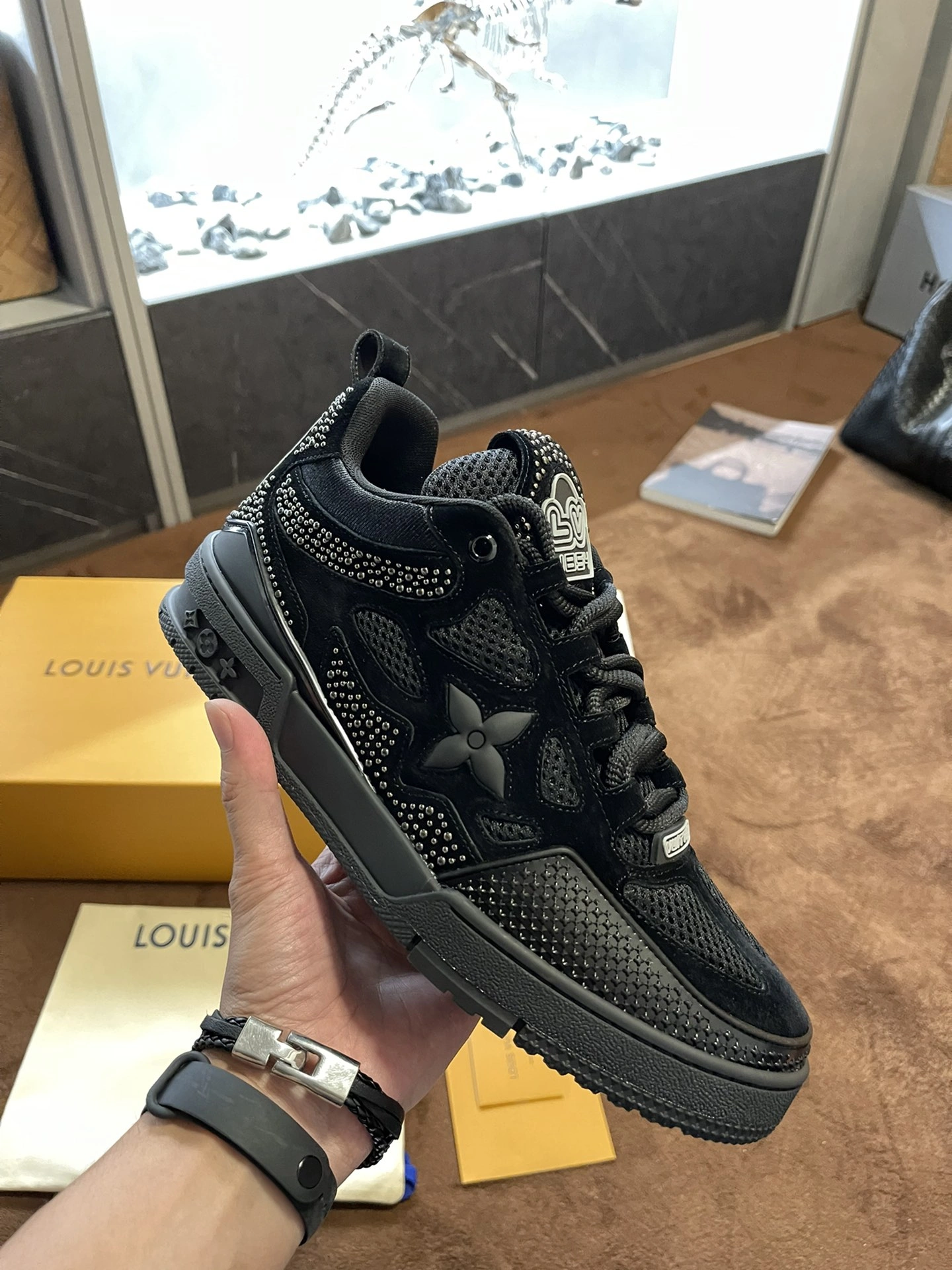 Original Men L*ouis V*uitton Top Sneaker Trainer RR20231017- 3915