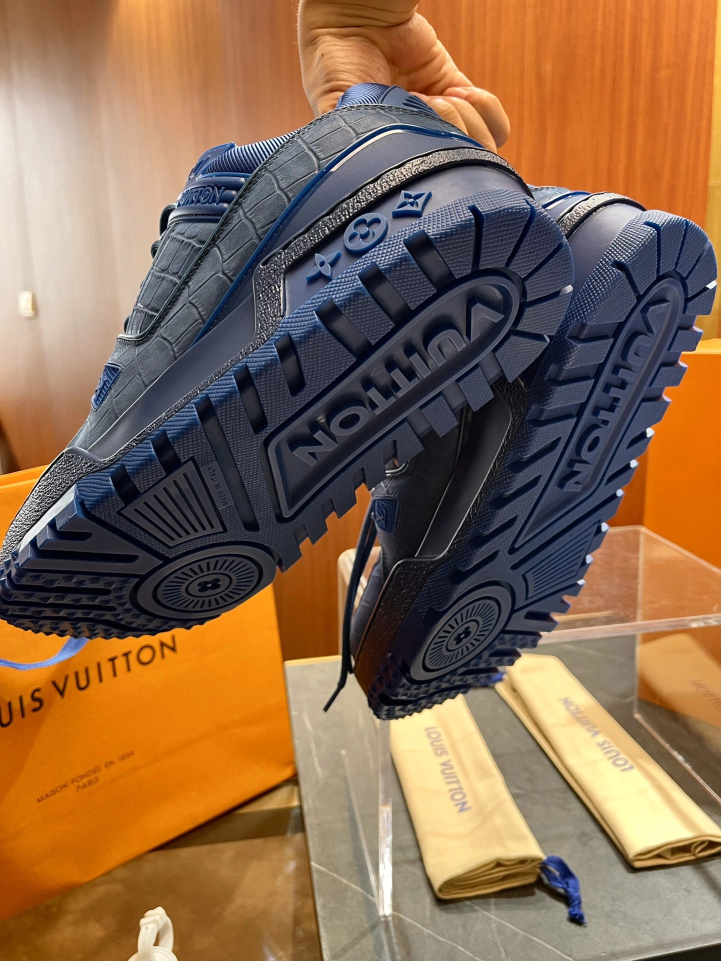 Men L*ouis V*uitton Top Sneaker Trainer RR20231017- Tailored 3925