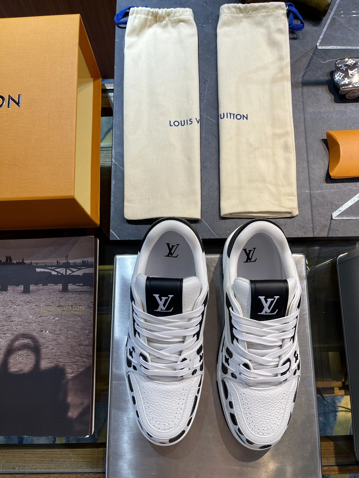 Men L*ouis V*uitton Top Sneaker Trainer RR20231017- GoAnywhere 3893