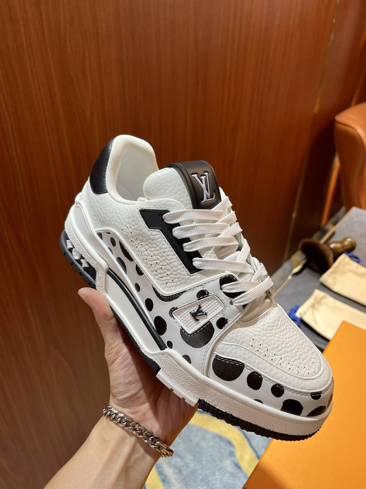 Men L*ouis V*uitton Top Sneaker Trainer RR20231017- GoAnywhere 3893