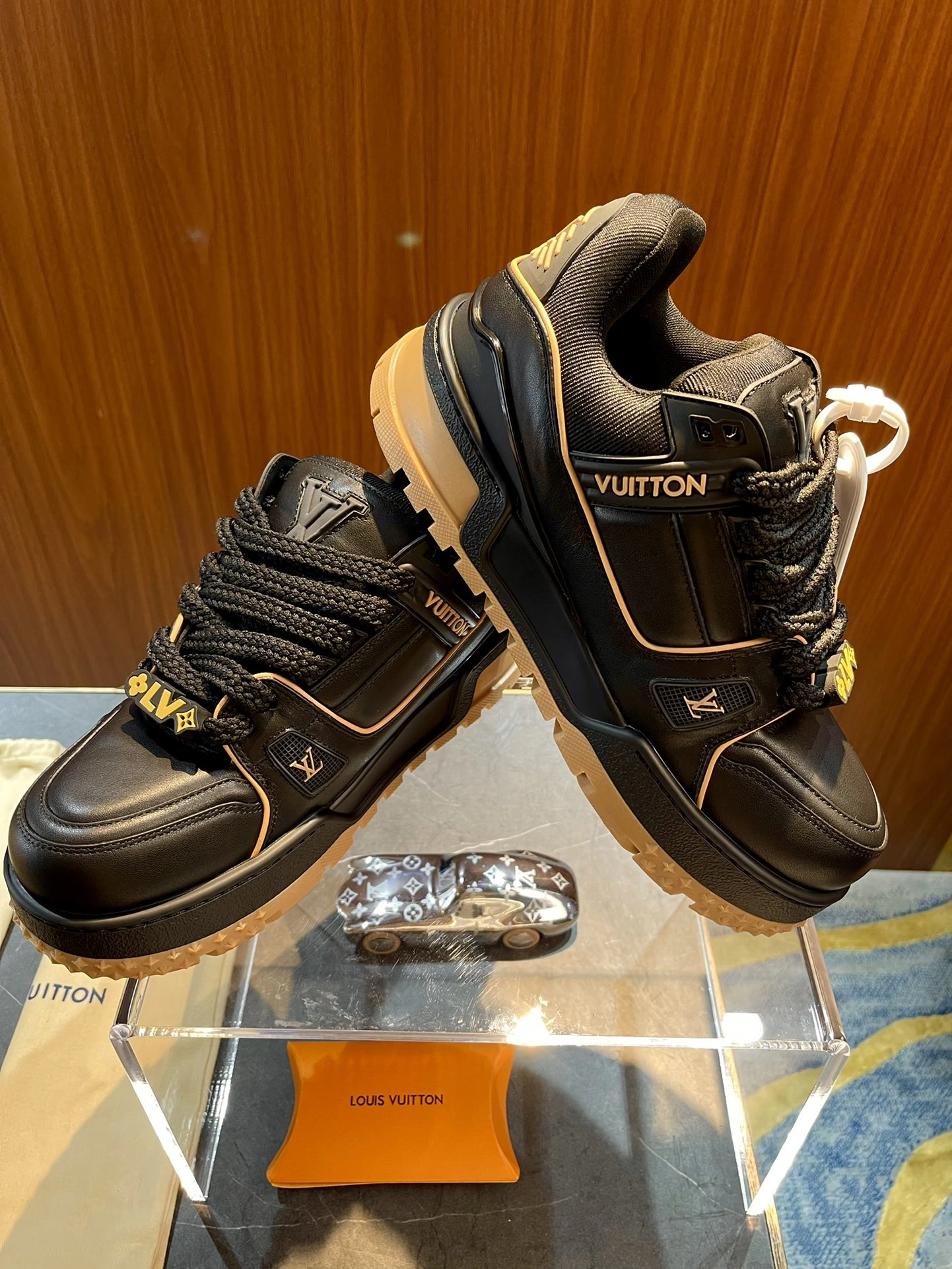 ZeroBulk Men L*ouis V*uitton Top Sneaker Trainer RR20231017- 3895