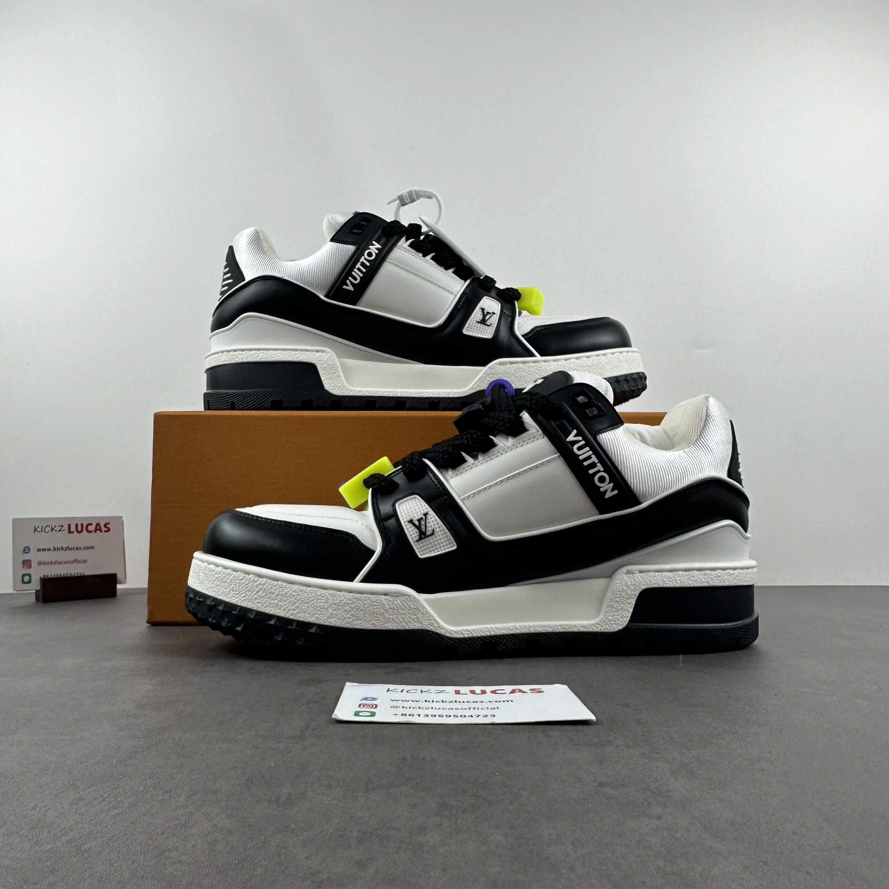 SmoothTexture Men L*ouis V*uitton Top Sneaker Trainer RR20231206- 3877