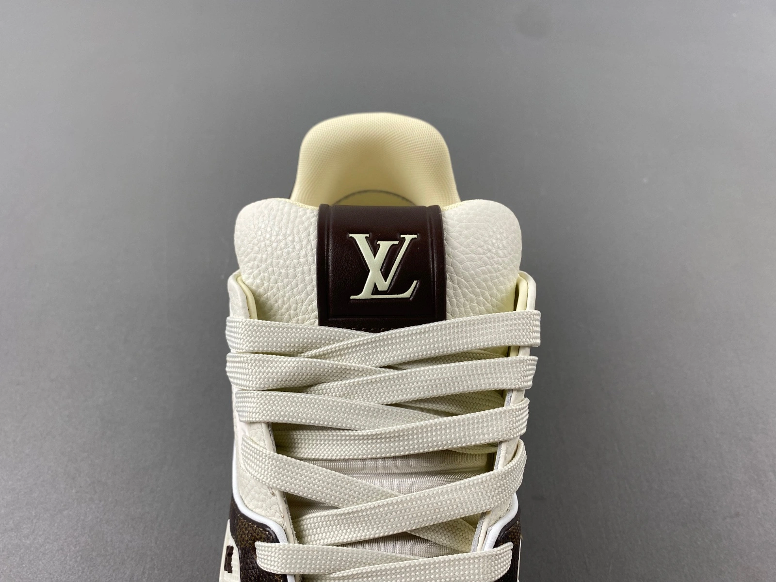 SoftTouch Men L*ouis V*uitton Top Sneaker Trainer RR20240606- 3852