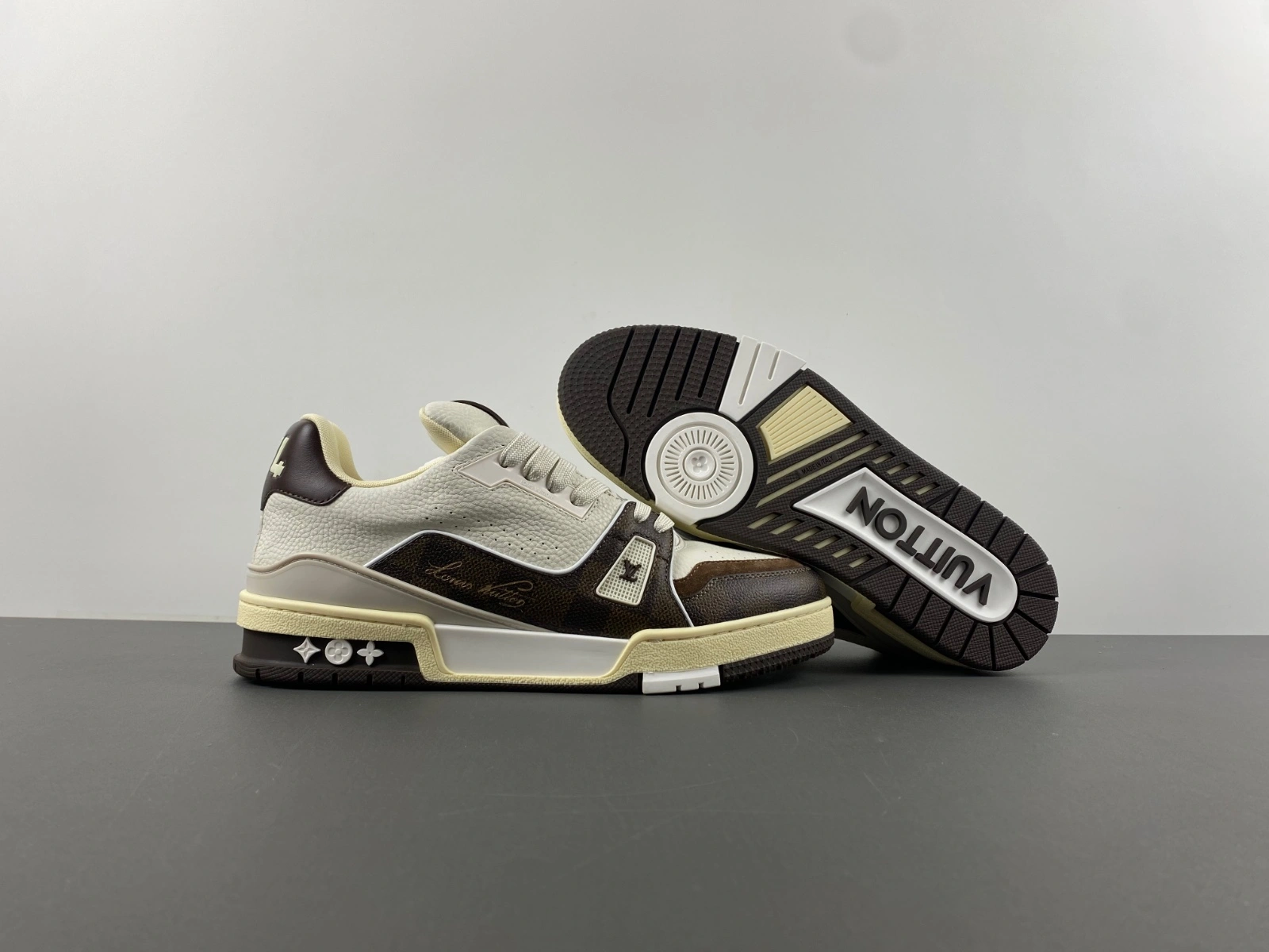 SoftTouch Men L*ouis V*uitton Top Sneaker Trainer RR20240606- 3852