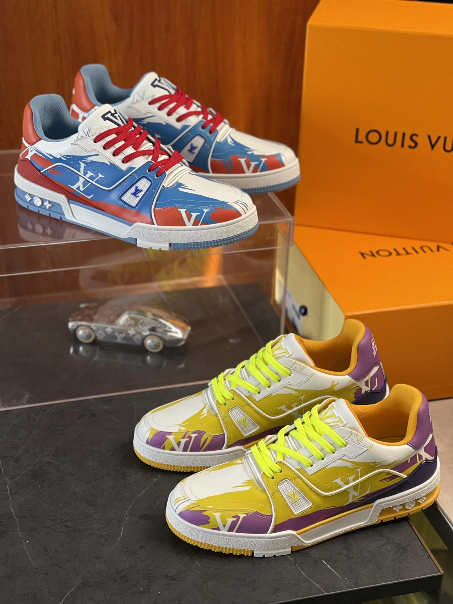 HighQuality Men L*ouis V*uitton Top Sneaker Trainer RR230330- 4054