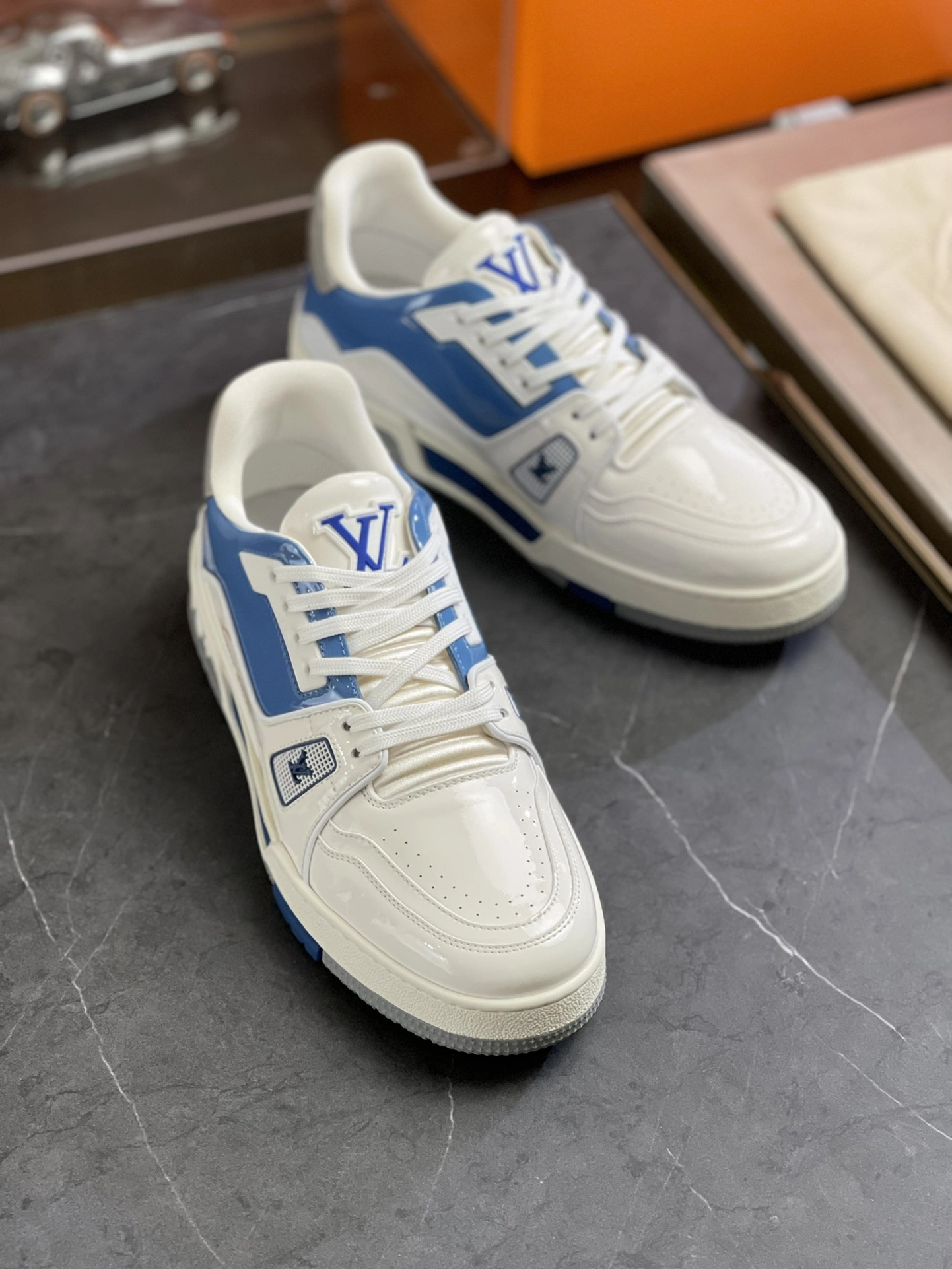 Affordable Men L*ouis V*uitton Top Sneaker Trainer RR230330- 4052