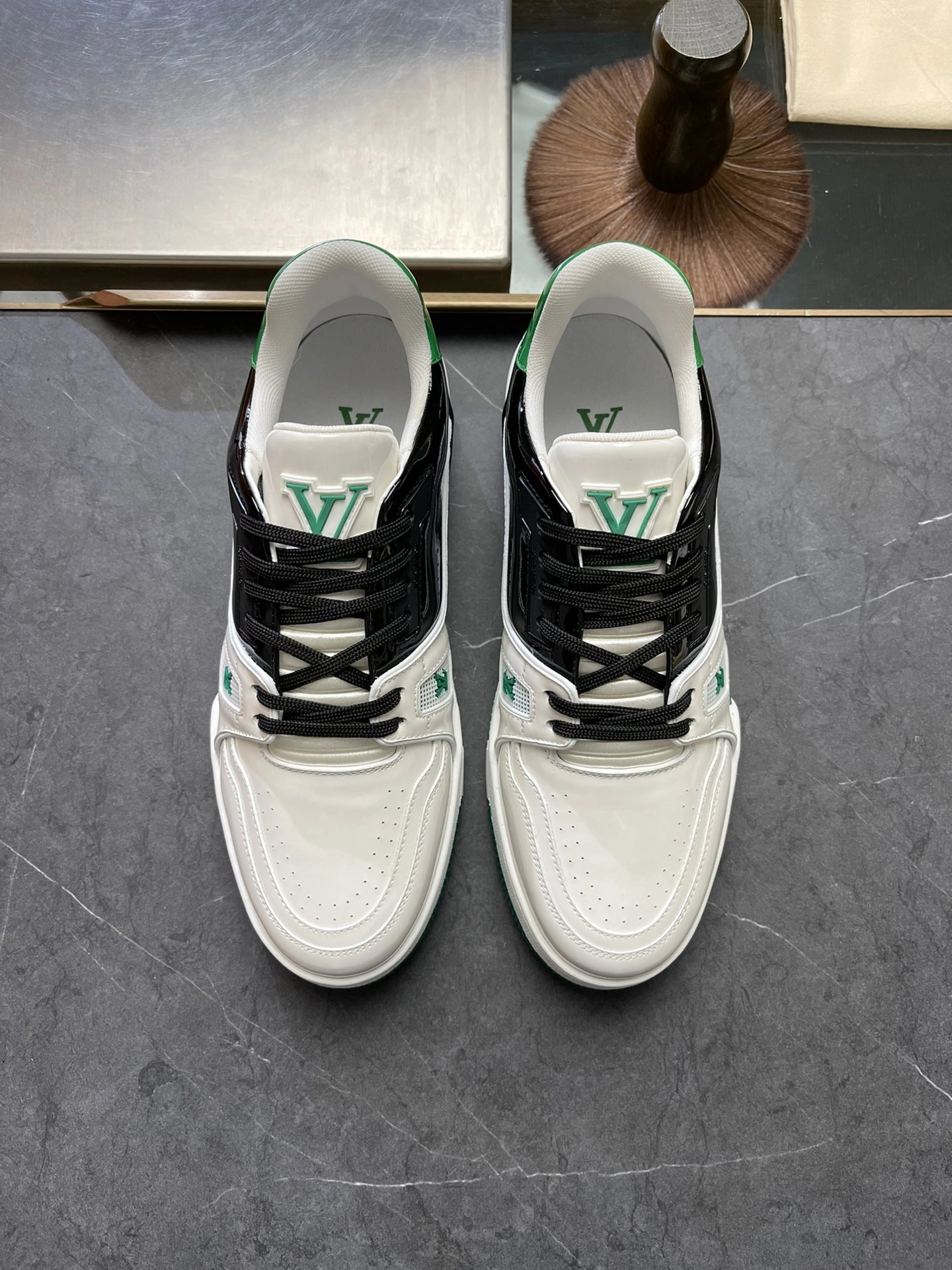 Breathable Men L*ouis V*uitton Top Sneaker Trainer RR230330- 4050