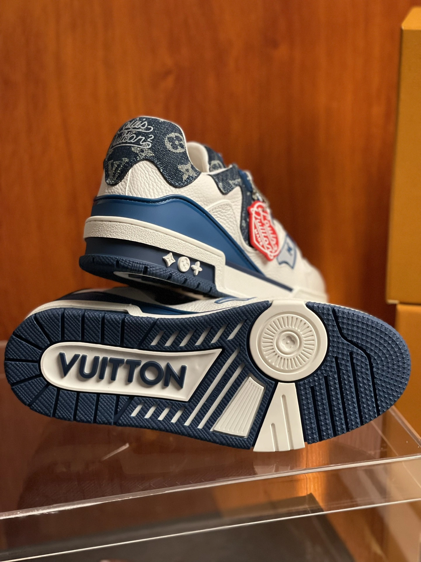 Classic Men L*ouis V*uitton Top Sneaker Trainer RR230330- 4045