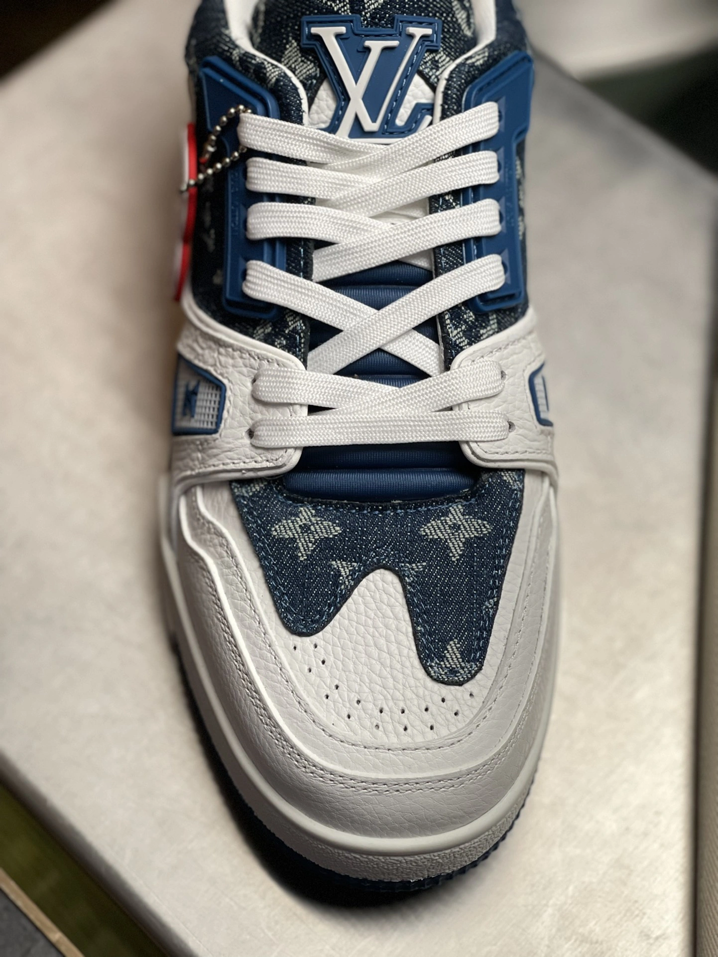 Classic Men L*ouis V*uitton Top Sneaker Trainer RR230330- 4045