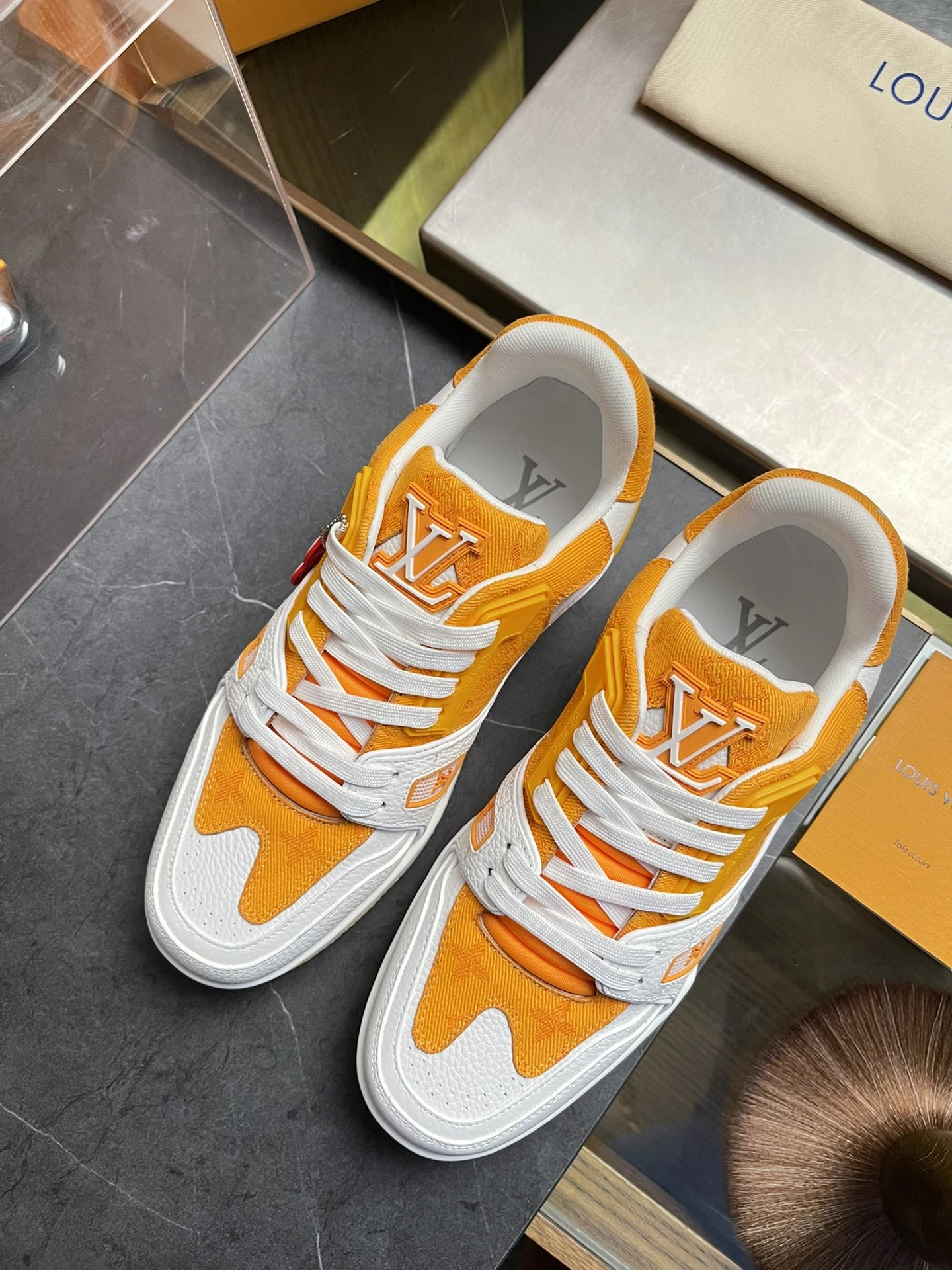 Men L*ouis V*uitton Top Sneaker Trainer RR230330- Unique 4044