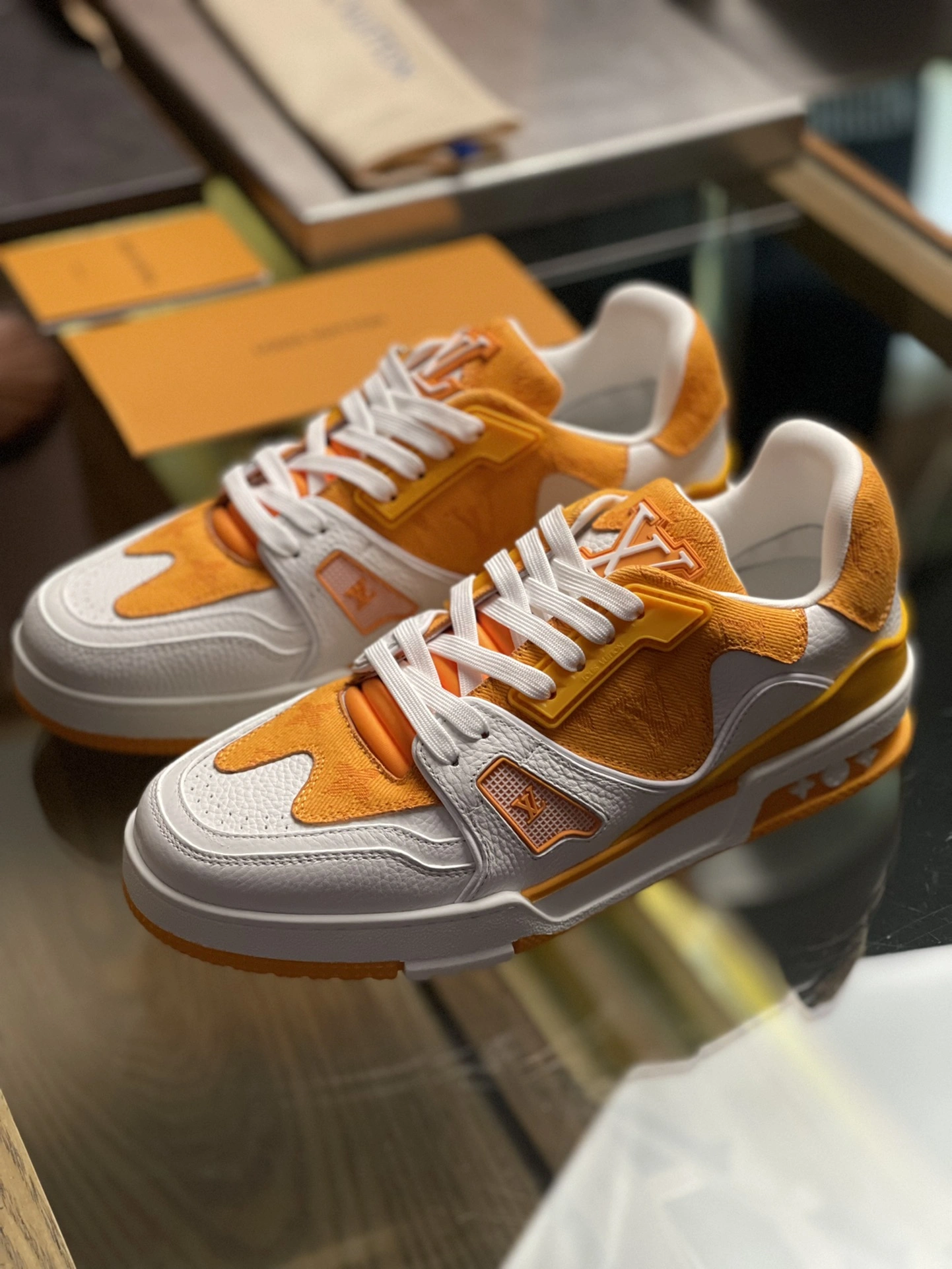 Men L*ouis V*uitton Top Sneaker Trainer RR230330- Unique 4044