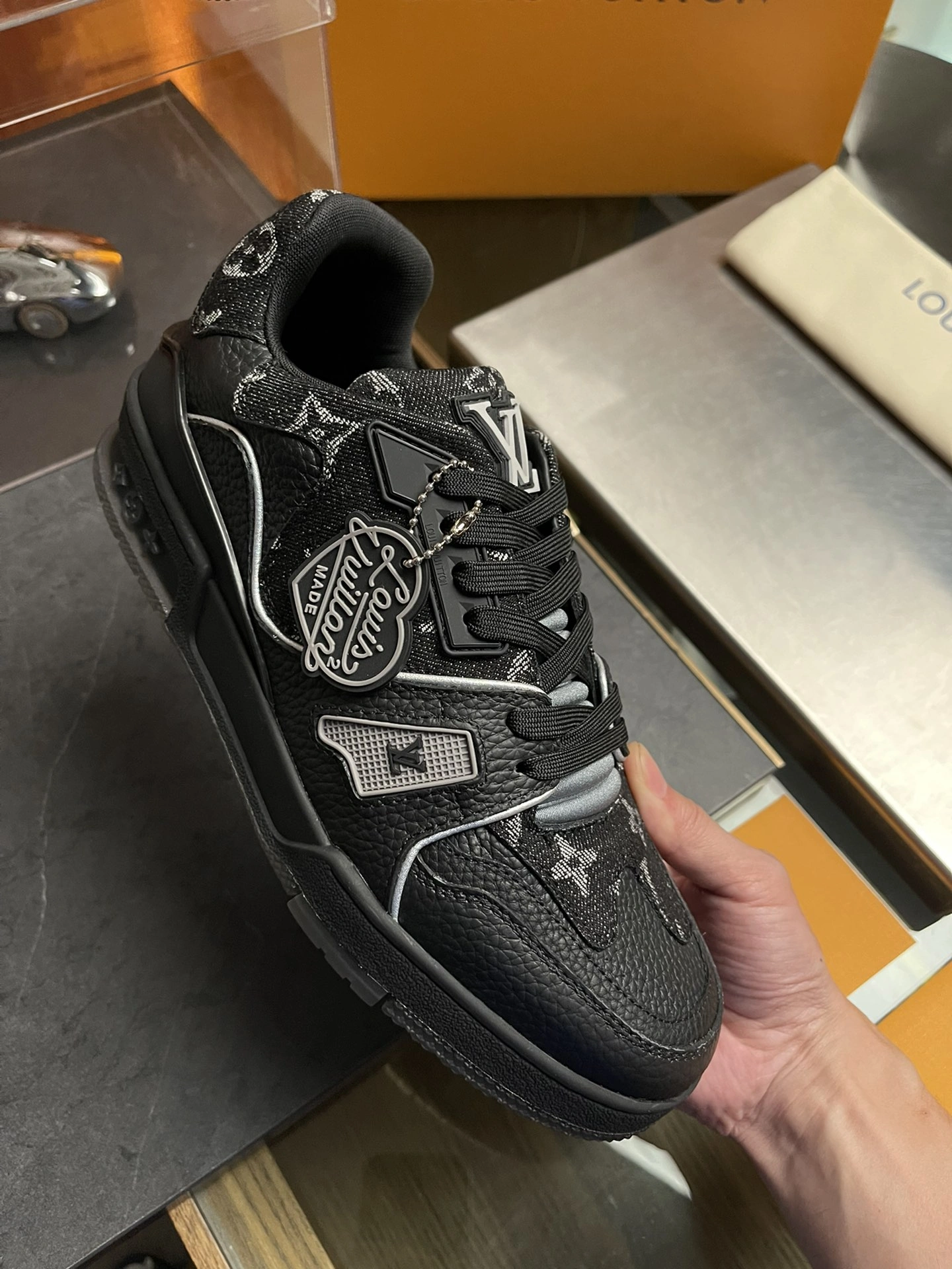 Men L*ouis V*uitton Top Sneaker Trainer RR230330- HighPerformance 4043