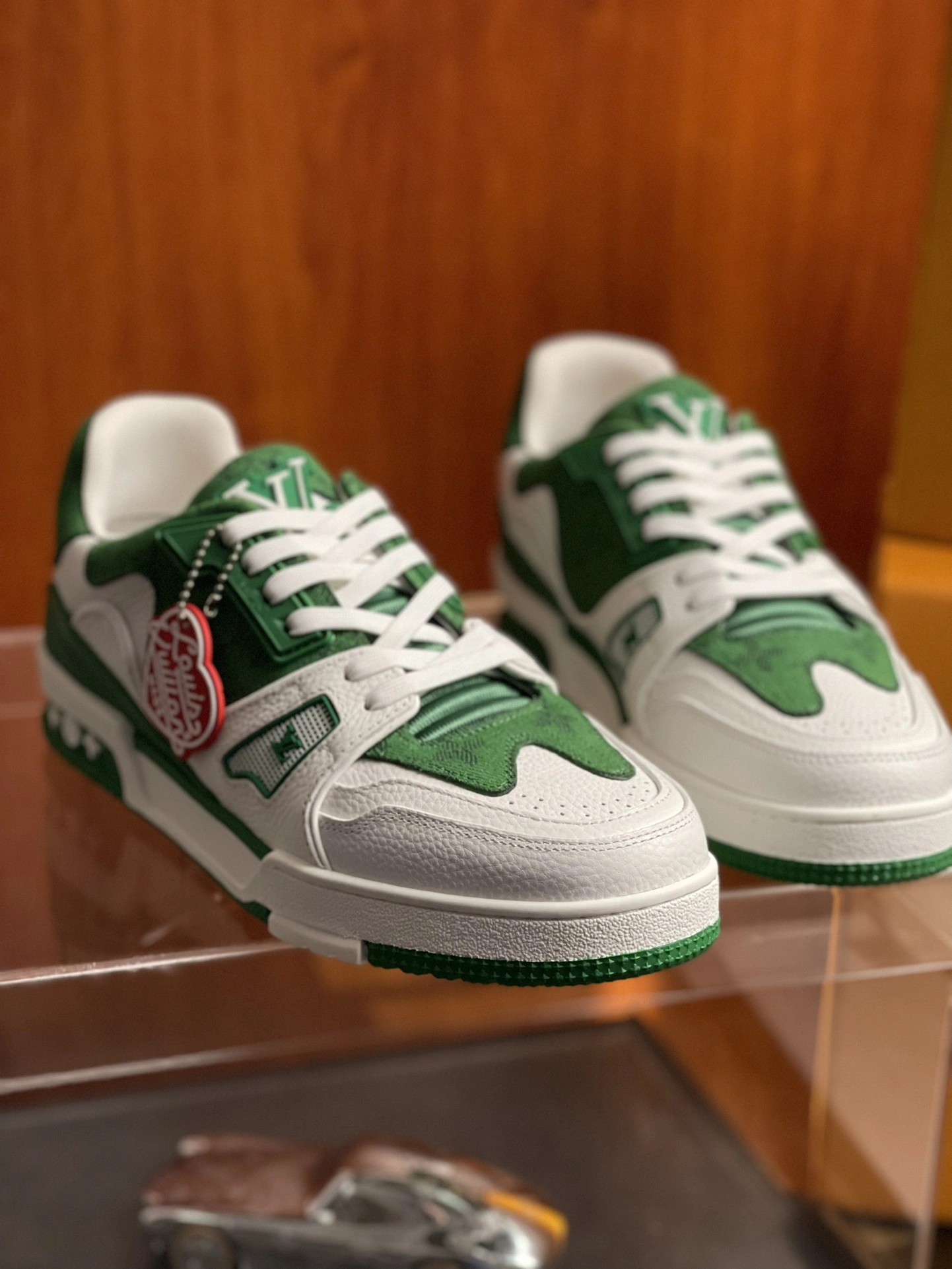 RelaxedFit Men L*ouis V*uitton Top Sneaker Trainer RR230330- 4037