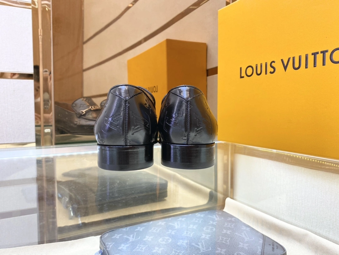 MoistureWicking Men L*ouis V*uitton Top Sneaker 4172