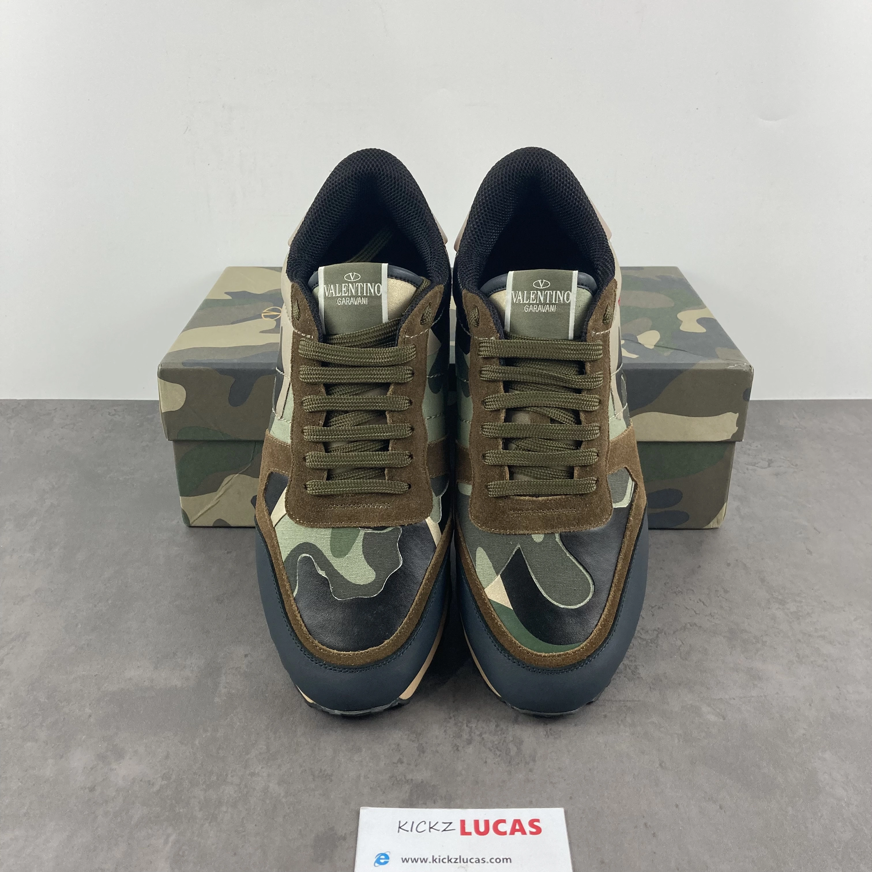 Trendsetting Men V*ALENTINO Top Sneaker Trainer RR20230704- 7567