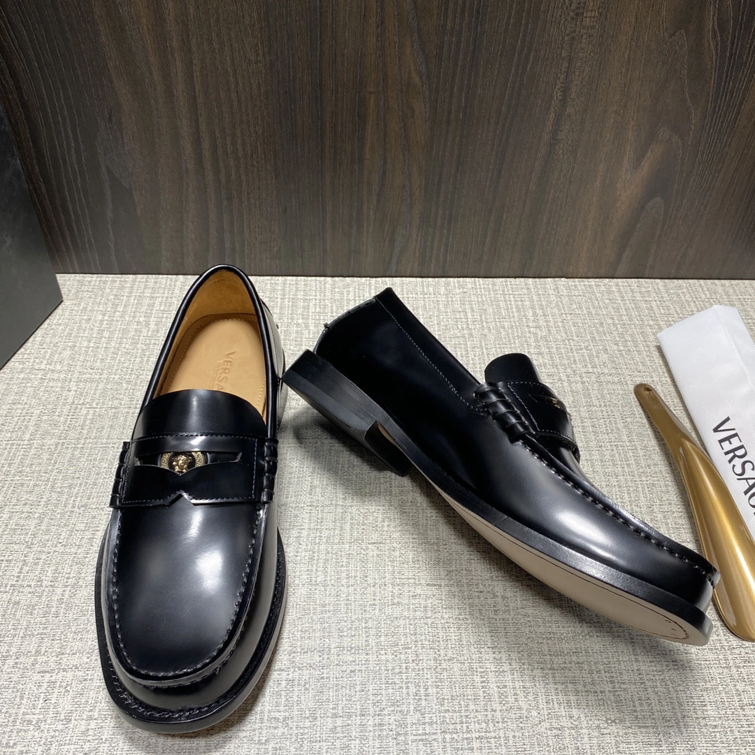 EyeCatching Men V*ersace Top Loafer CP 20230613- 6620