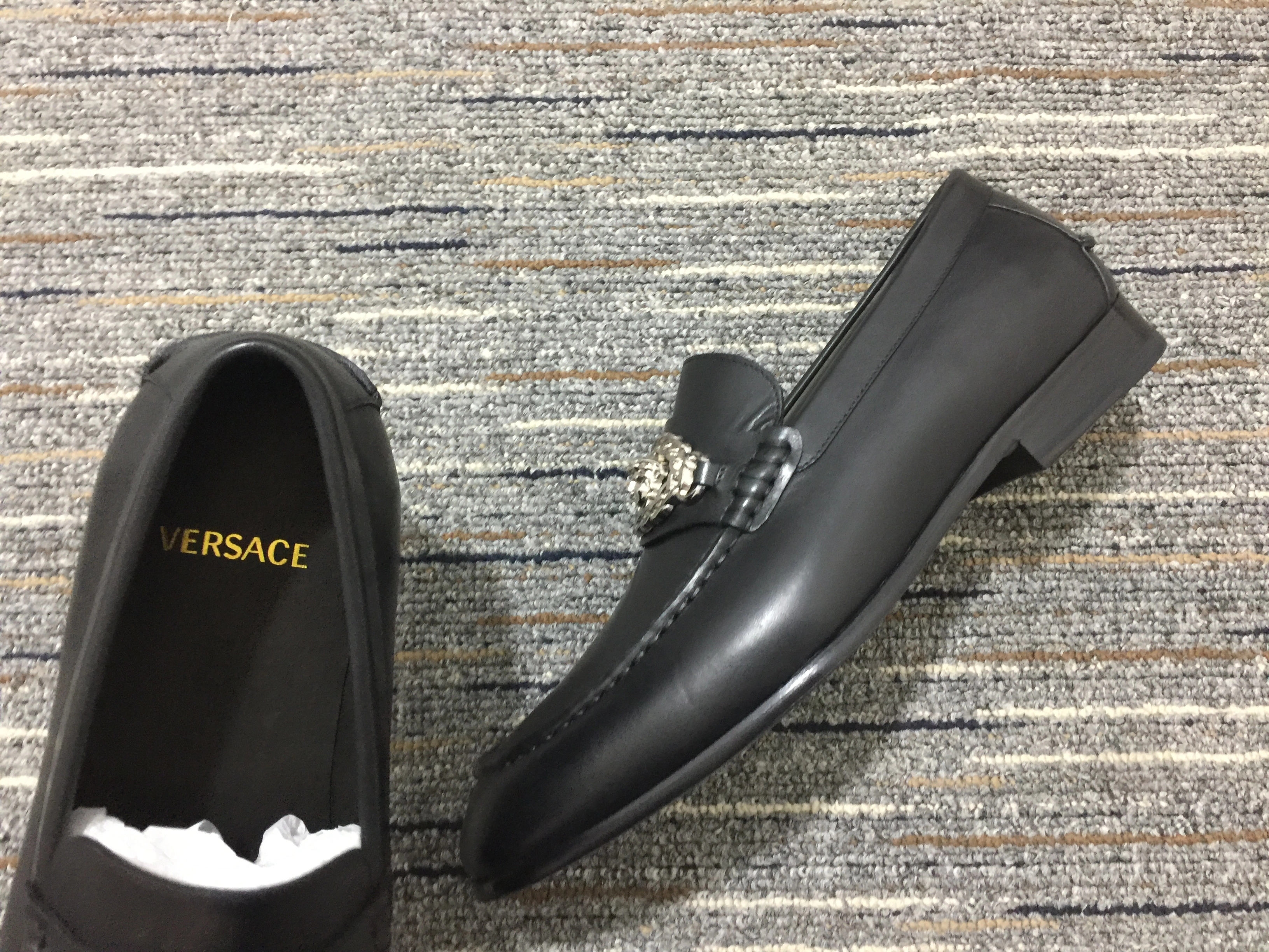 MoistureWicking Men V*ersace Top Loafer 6681