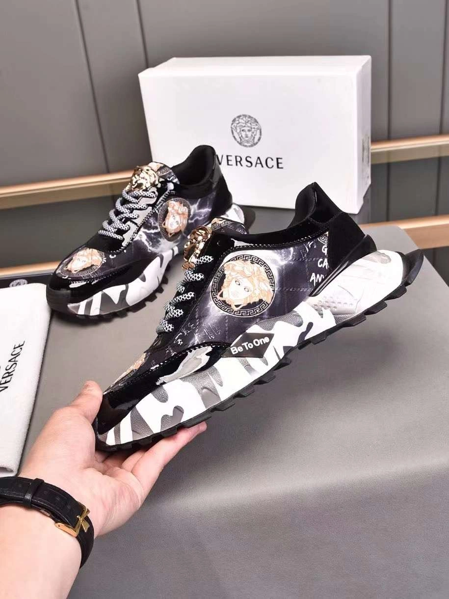 TravelReady Men V*ersace Top Sneaker 6678