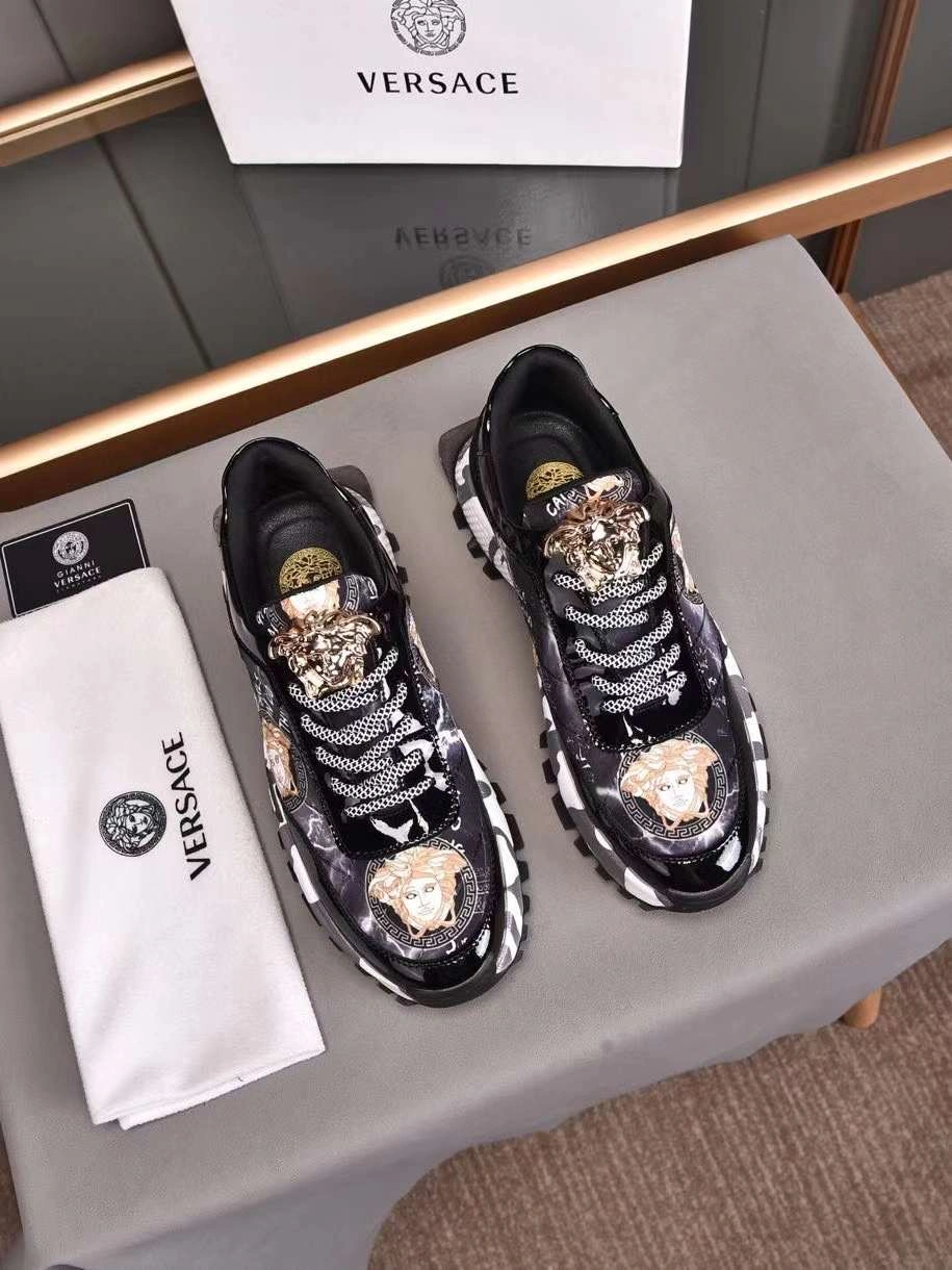 TravelReady Men V*ersace Top Sneaker 6678