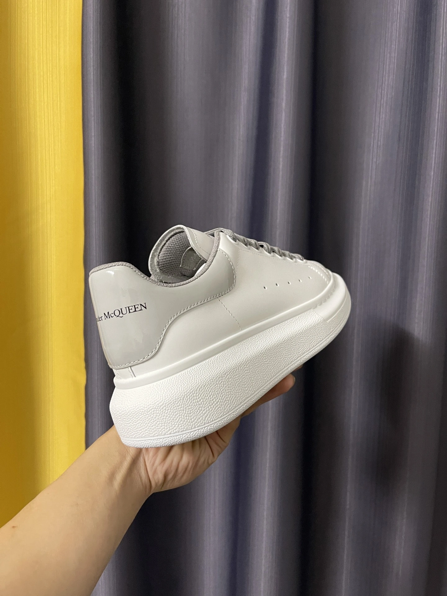Popular Men Women A*lexander M*cqueen Top Sneaker YP 20230815- 3026