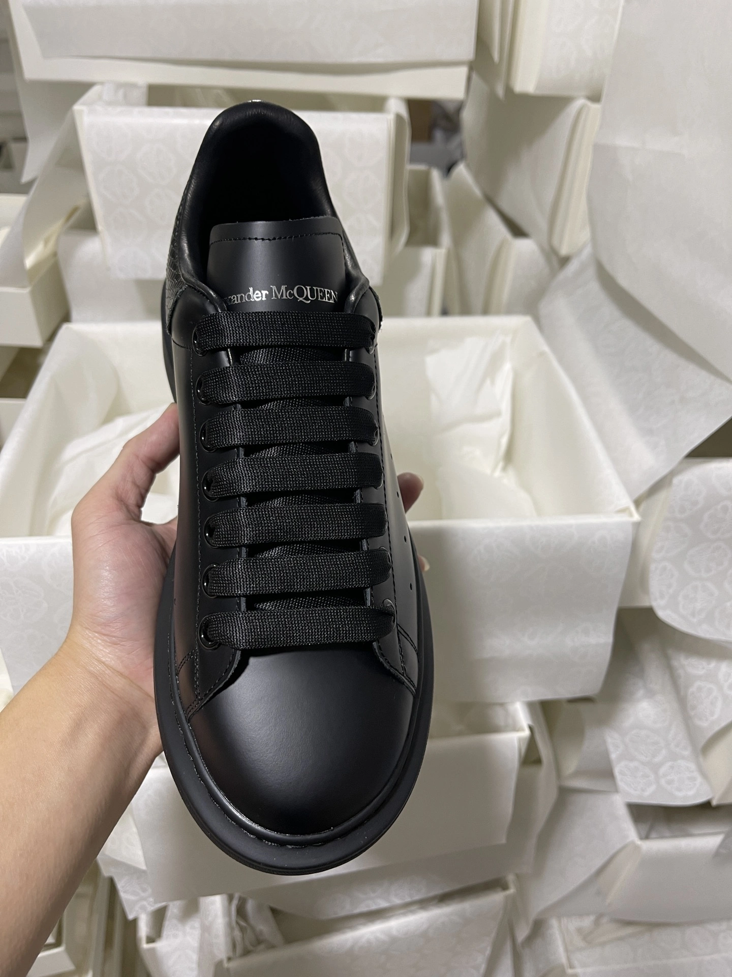 ModernLook Men Women A*lexander M*cqueen Top Sneaker YP 20230816- 2938